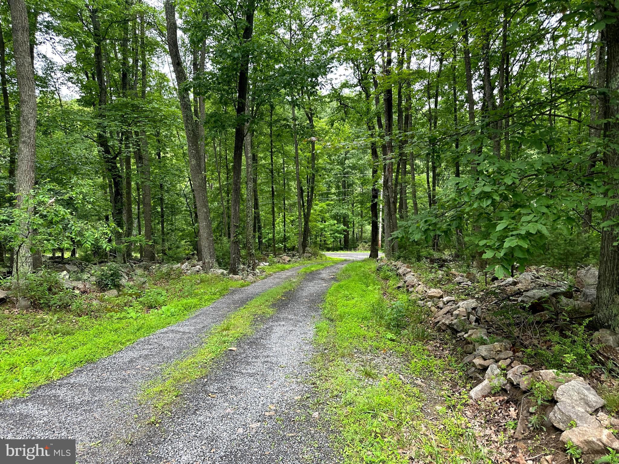 LOST RIVER GLEN - Residential