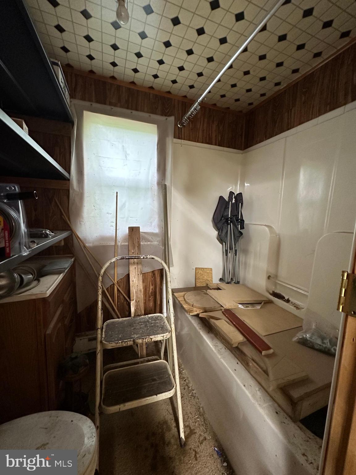 LOST RIVER GLEN - Residential