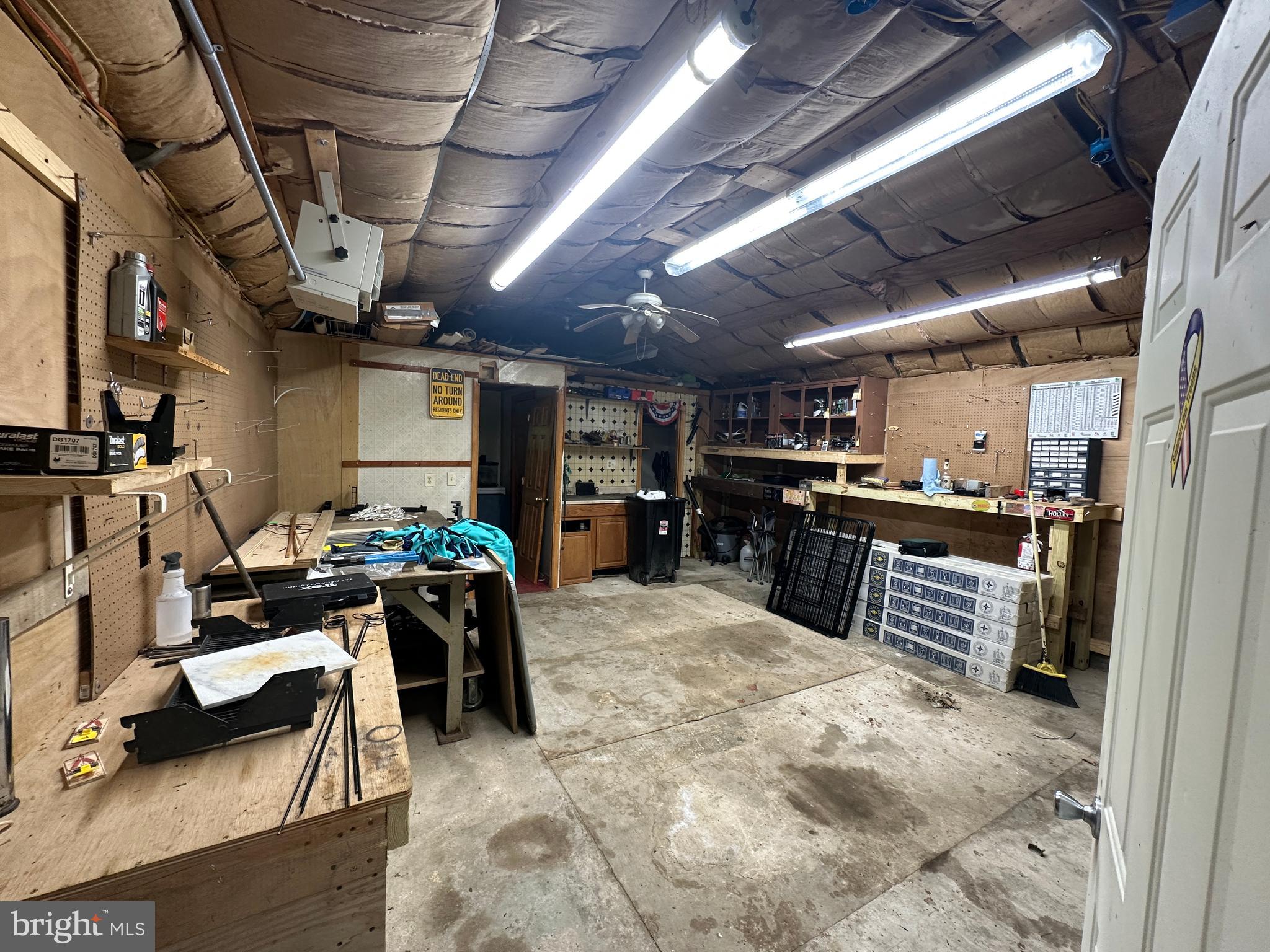 LOST RIVER GLEN - Residential