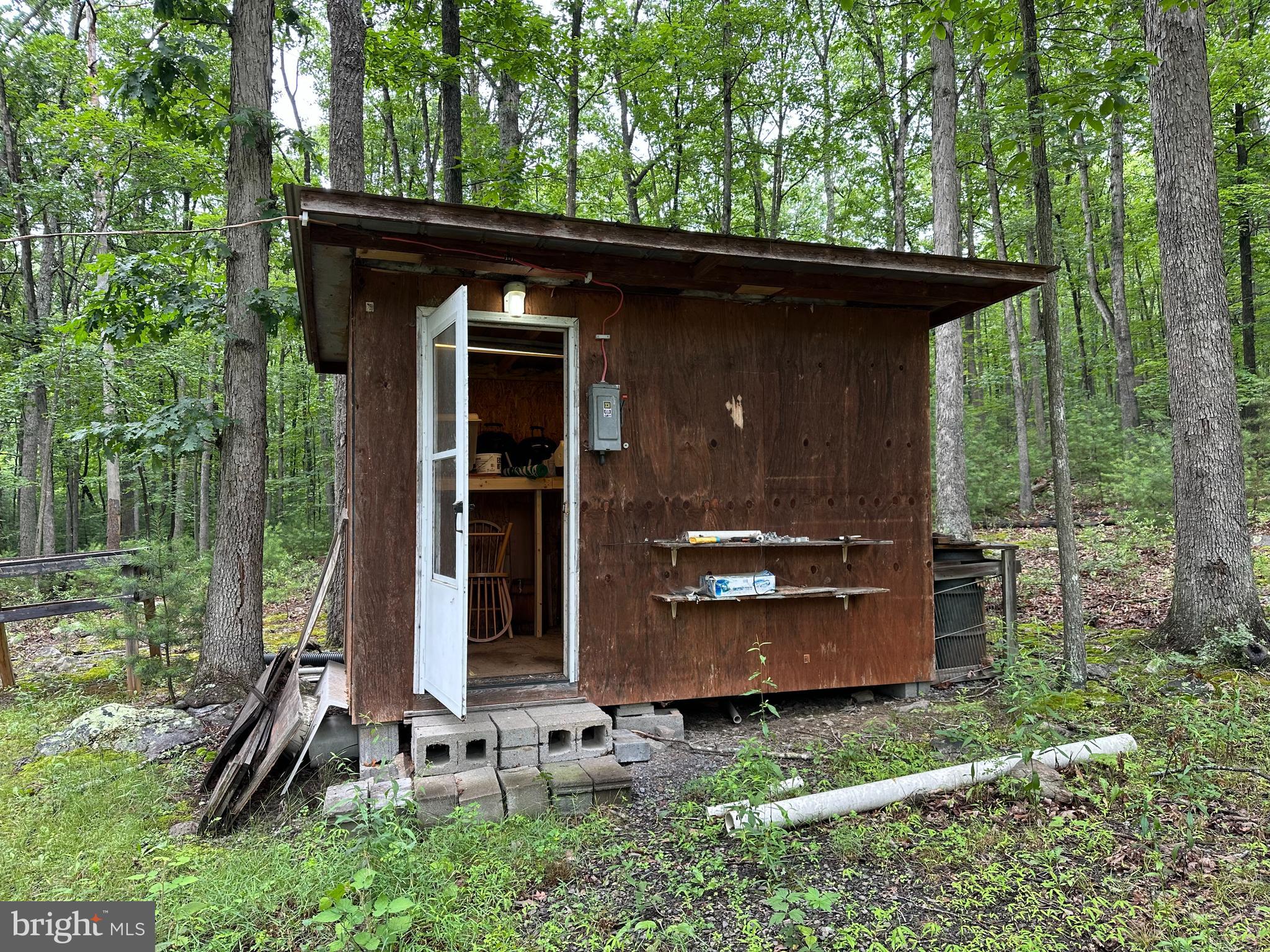 LOST RIVER GLEN - Residential