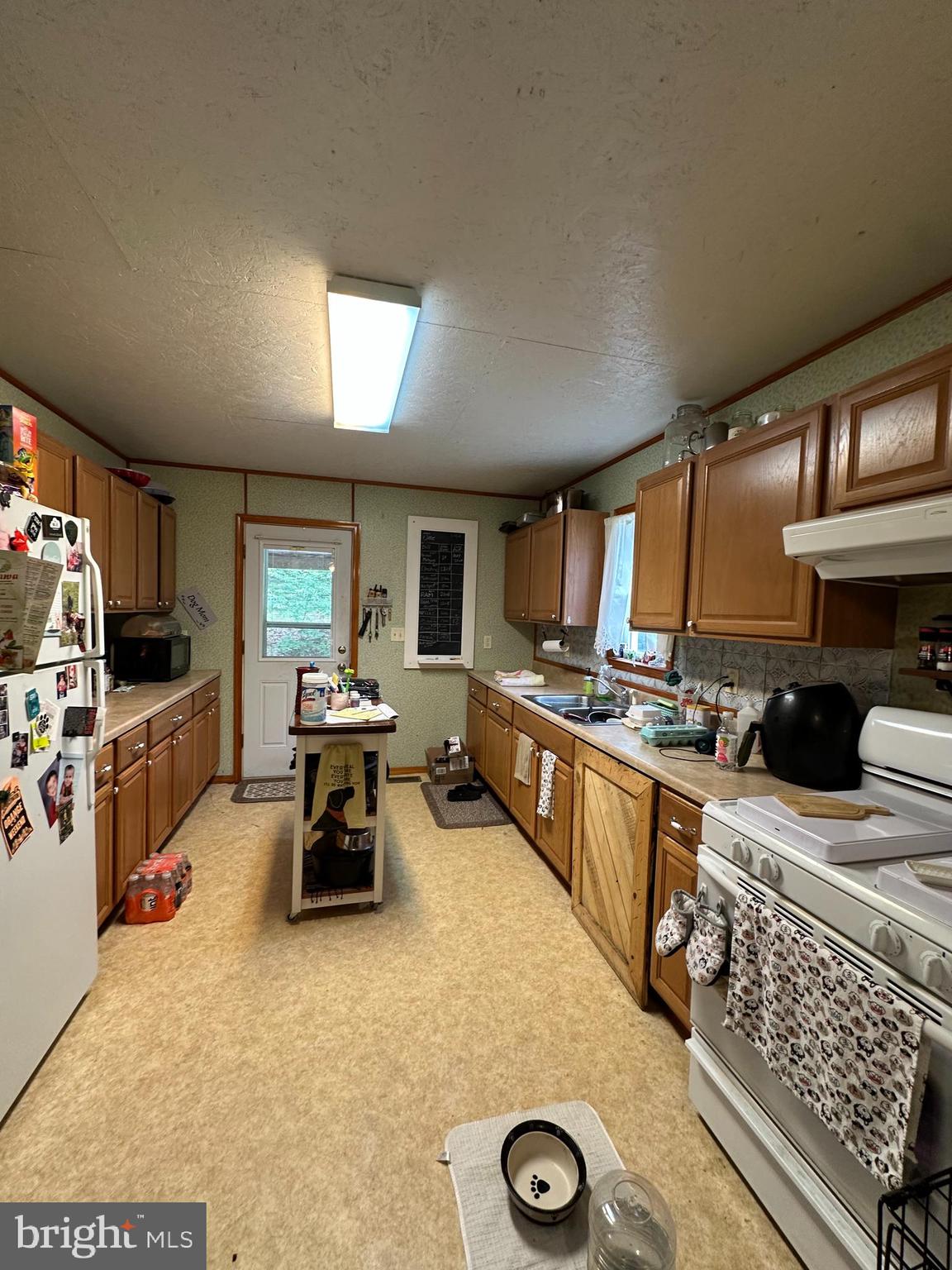 LOST RIVER GLEN - Residential