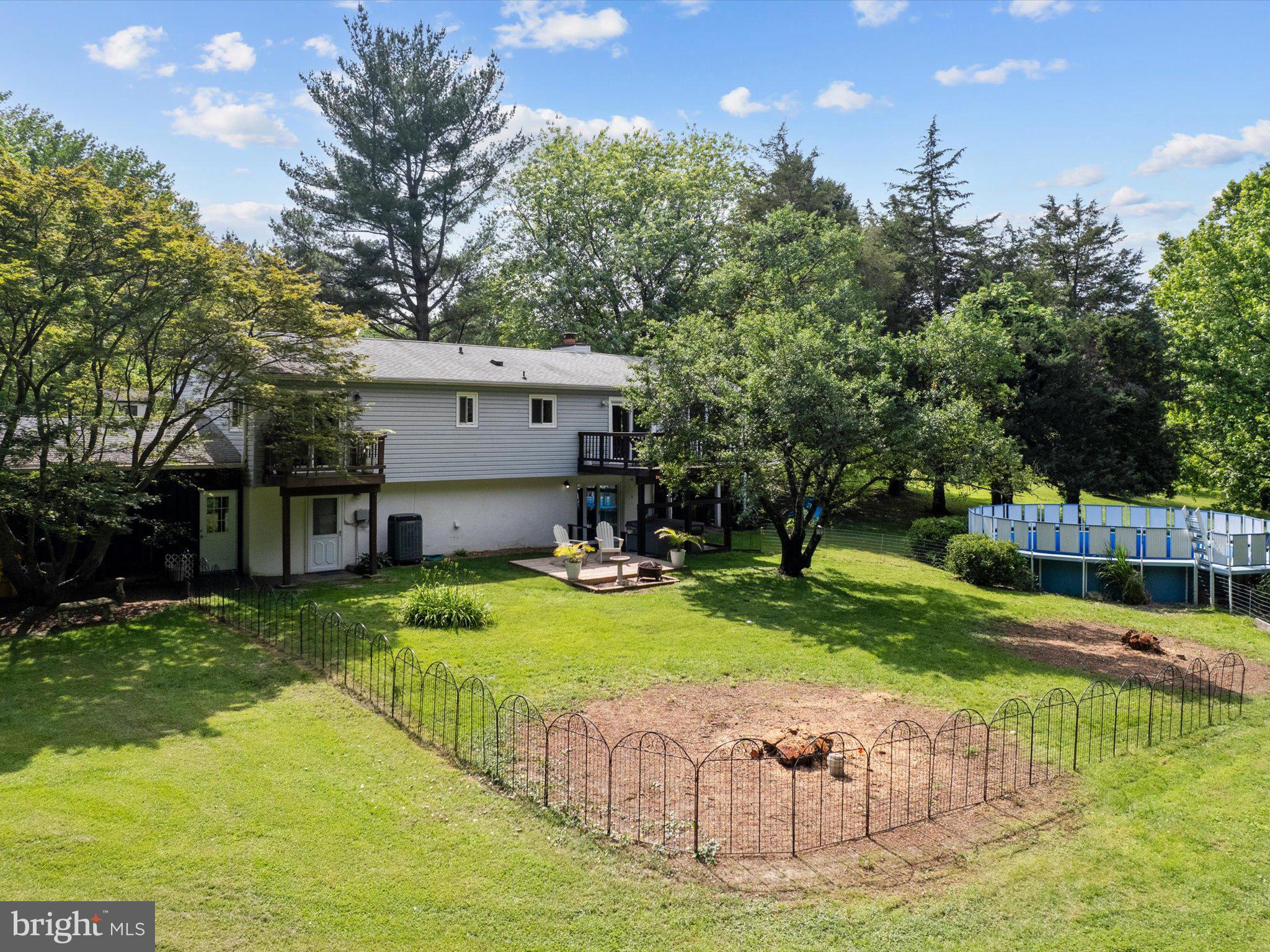 LOTHIAN WOODS - Residential