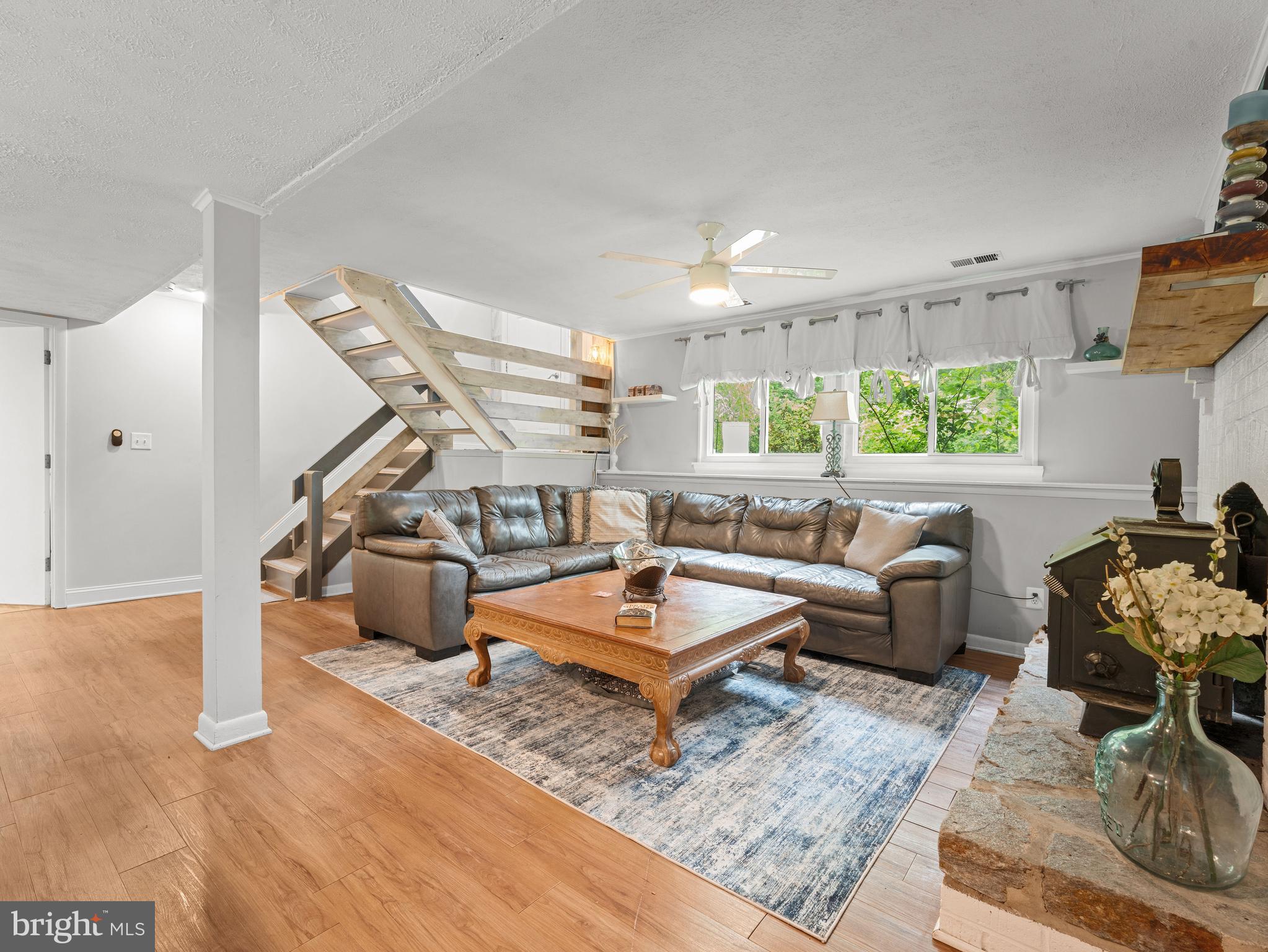 LOTHIAN WOODS - Residential