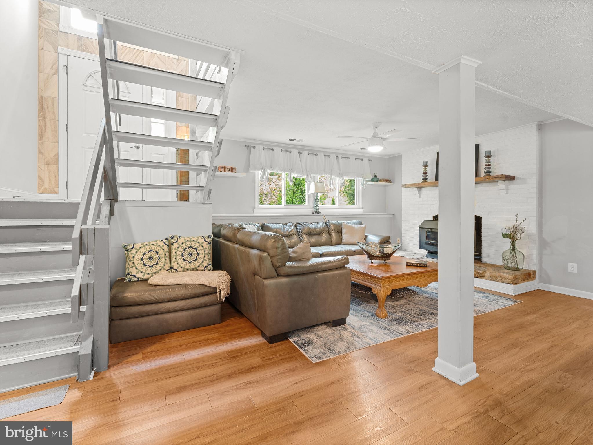 LOTHIAN WOODS - Residential