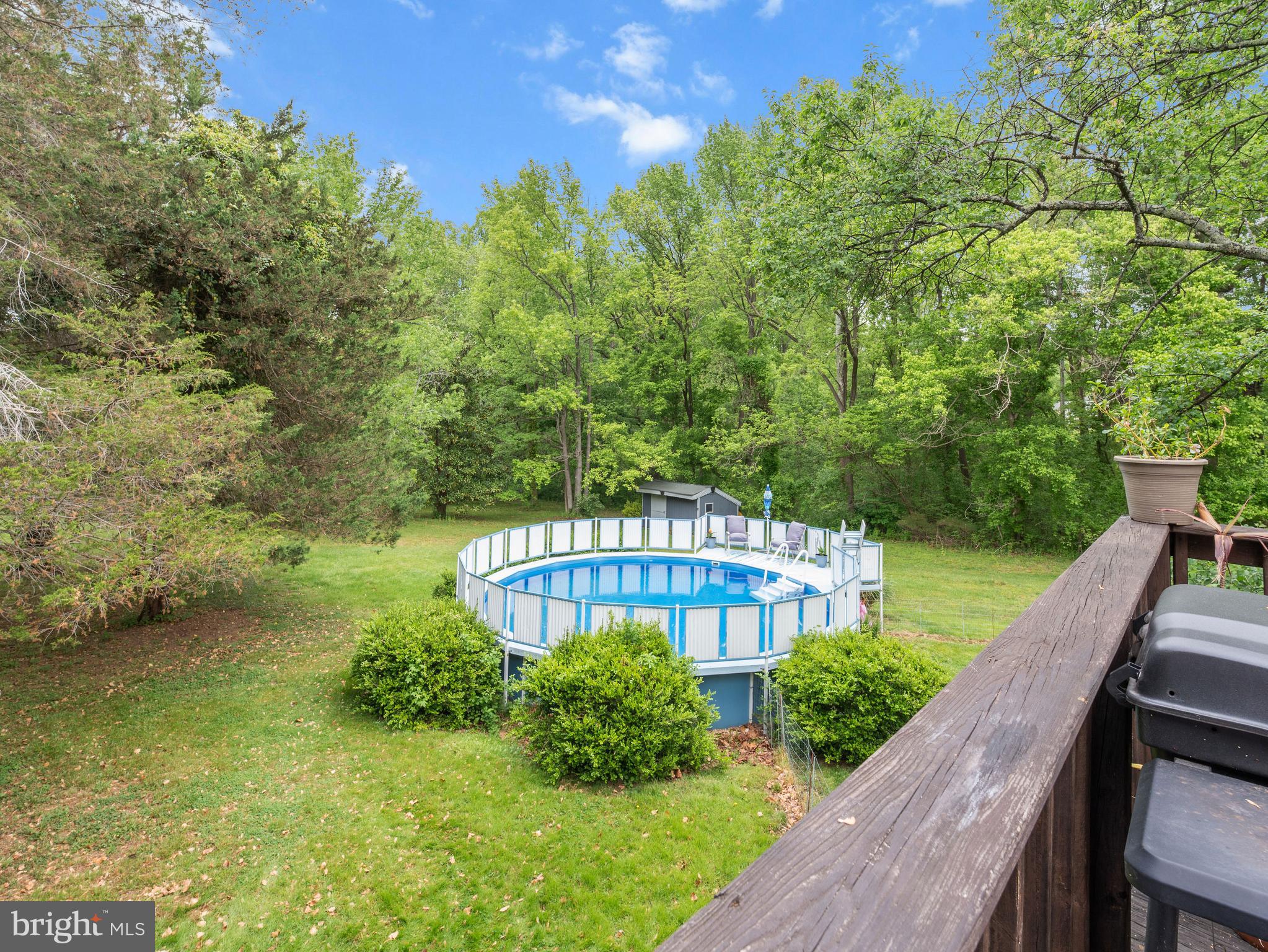 LOTHIAN WOODS - Residential