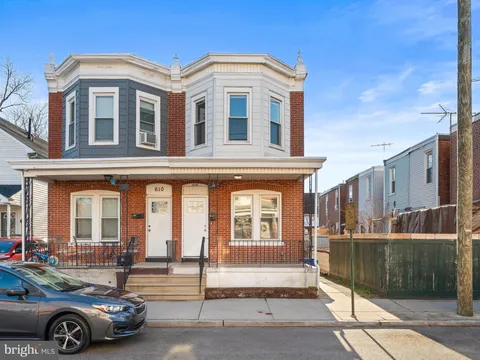 608 Ridgeway Street, Gloucester City, NJ MLS: NJCD2104494