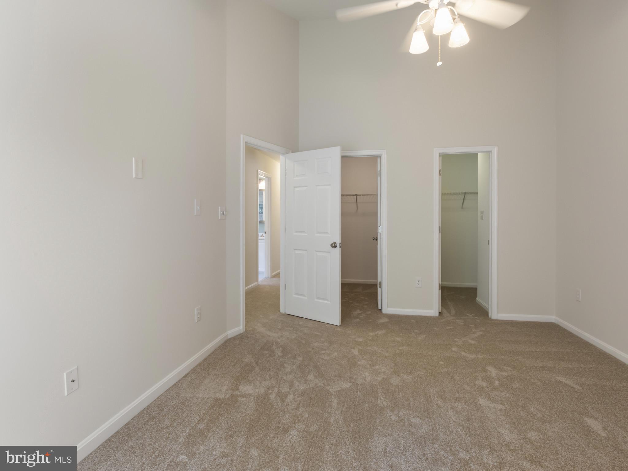 COLLEGE PARKWAY PLACE - Residential