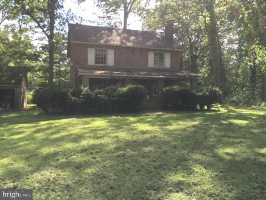 Attention rehabbers - NOT A SHORT SALE- Priced as an "assignment of the banks contract". Deeply discounted foreclosure in need of a total renovation.  Property sits on almost an acre of land  Huge potential to buy , flip, rent or move into a great home with immediate equity potential  No FHA  Cash or hard money only. sold as-is where is.  Special assignment docs in Docs Section