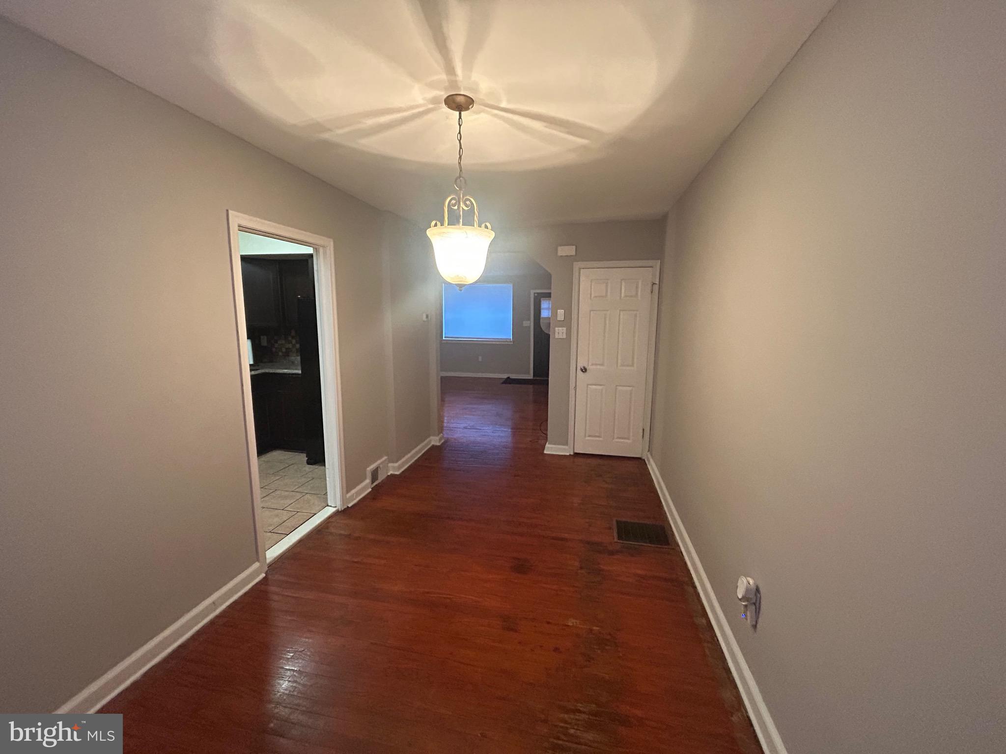 MAYFAIR - Residential