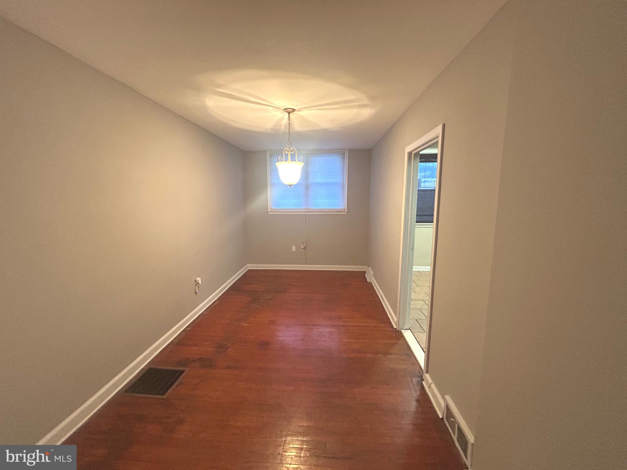 MAYFAIR - Residential