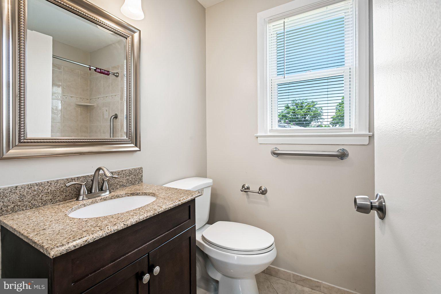 RIVERWOOD PARK - Residential Lease