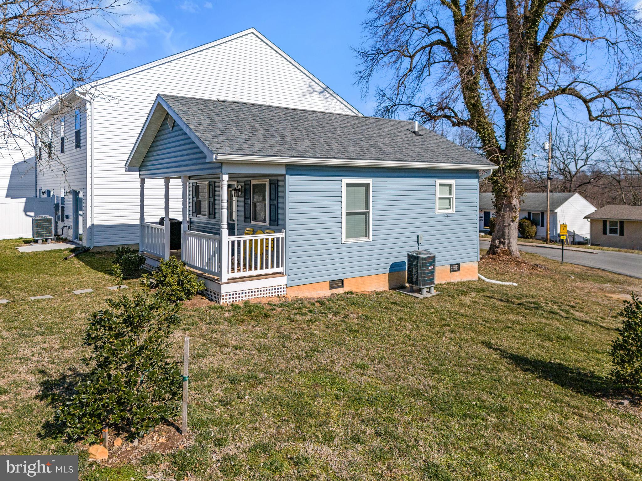 MAPLEHURST - Residential Lease