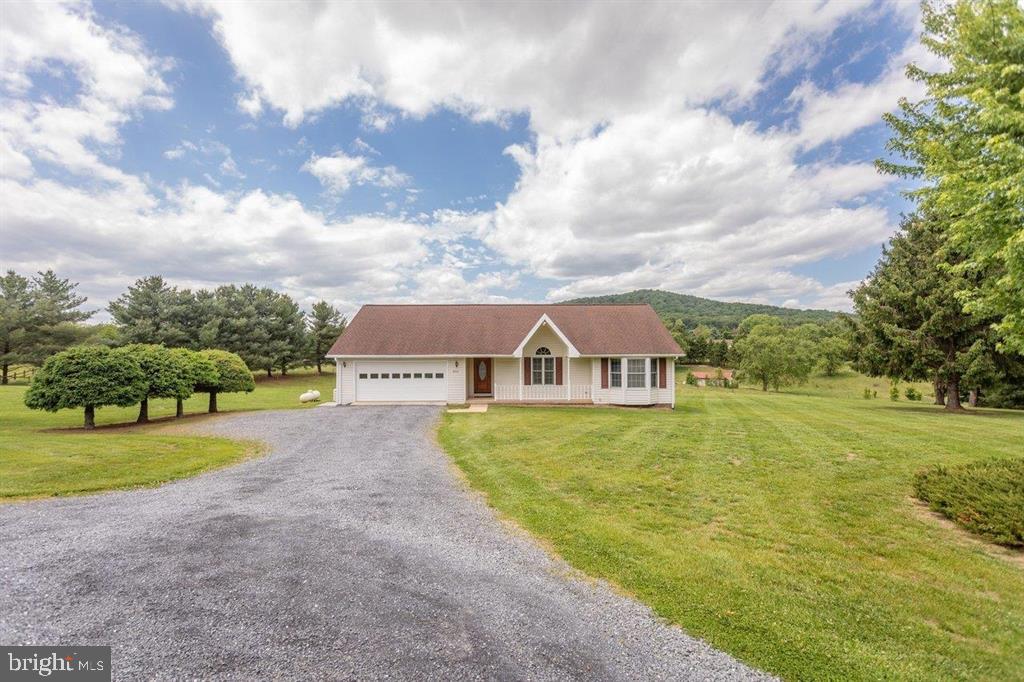 2220 PINEWOODS ROAD
