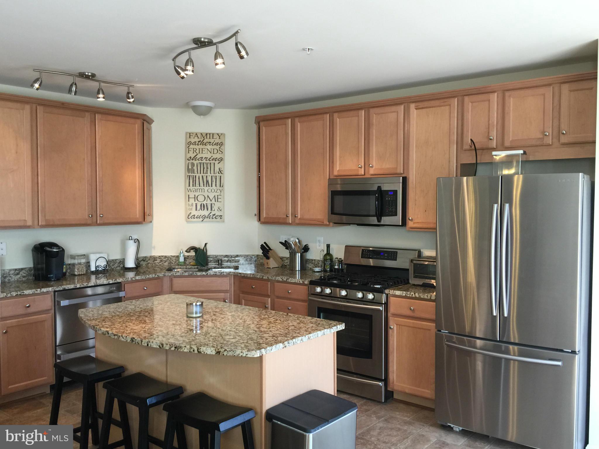 ARORA HILLS - Residential