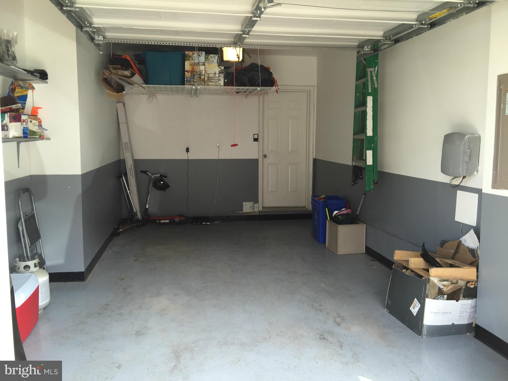 ARORA HILLS - Residential