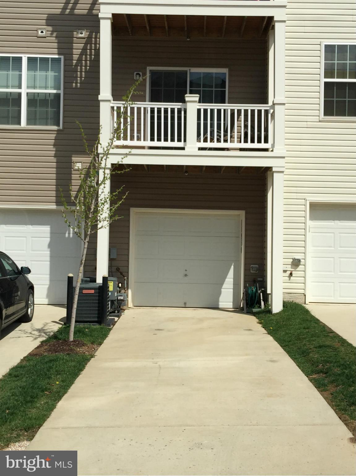 ARORA HILLS - Residential