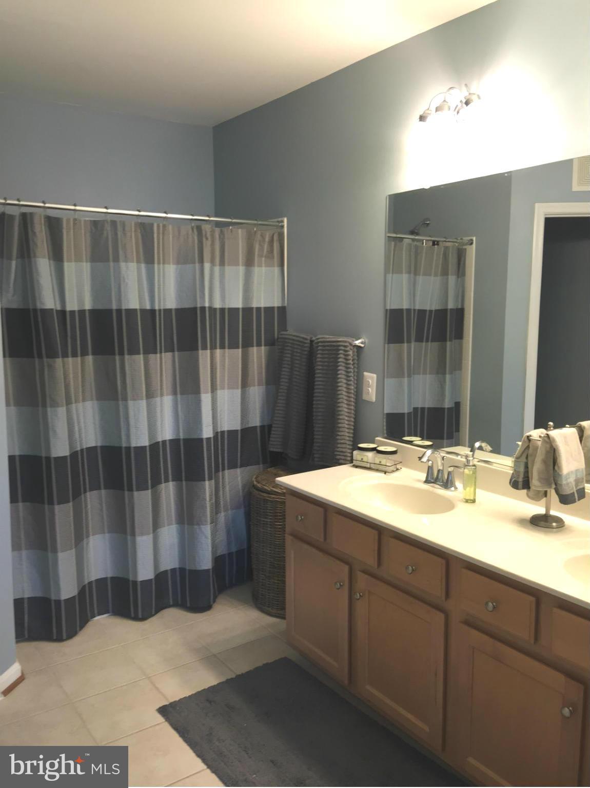 ARORA HILLS - Residential