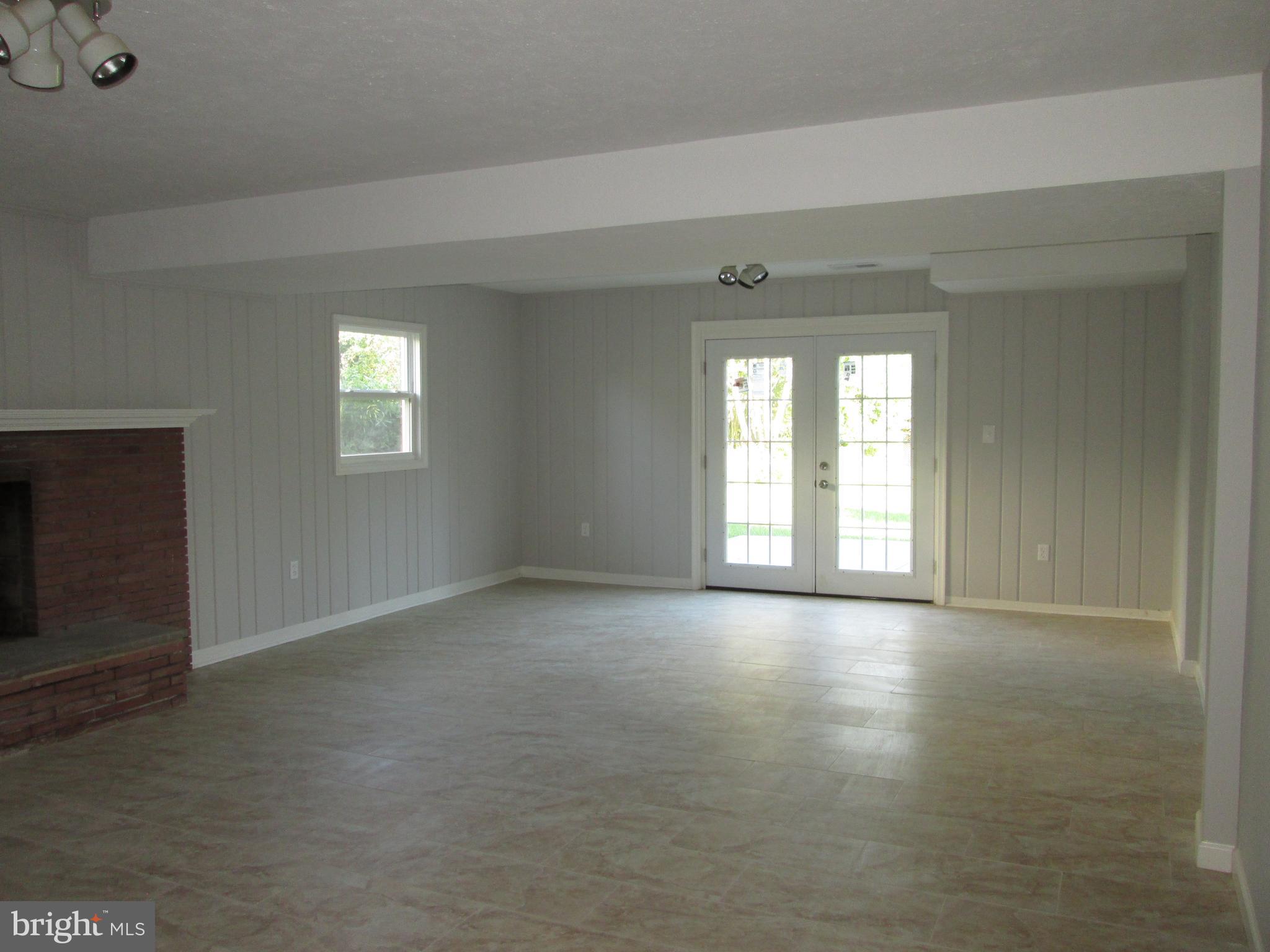 WINDHAM MANOR - Residential