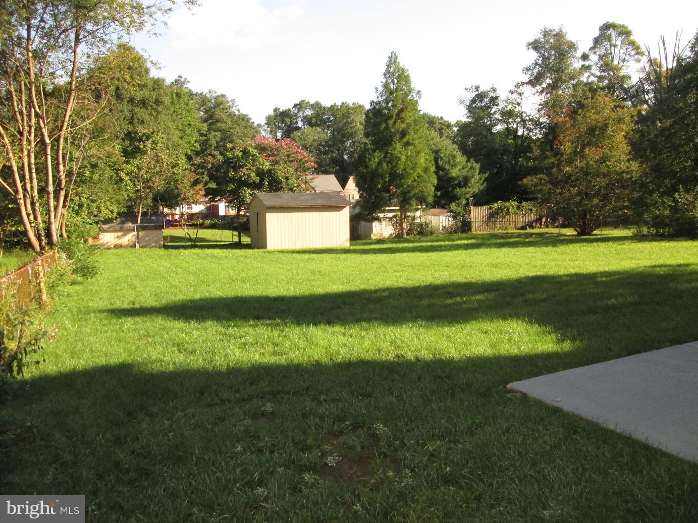 WINDHAM MANOR - Residential