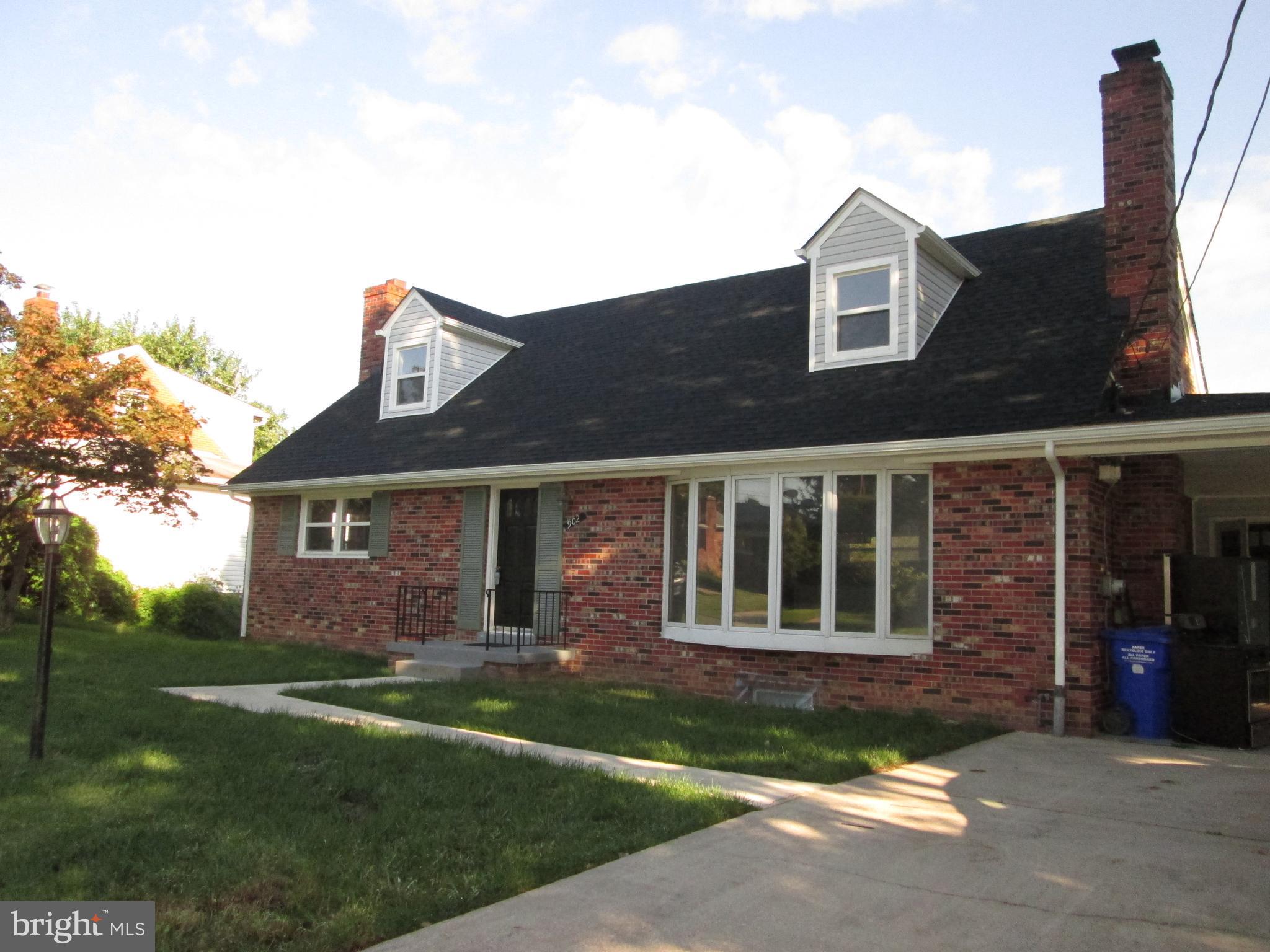 WINDHAM MANOR - Residential