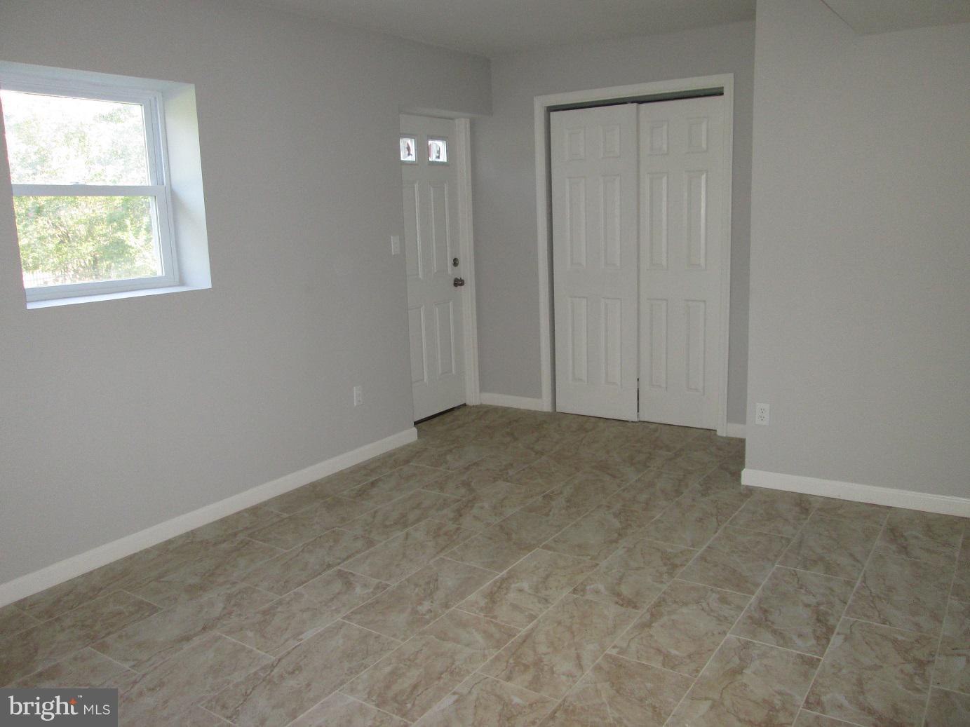 WINDHAM MANOR - Residential