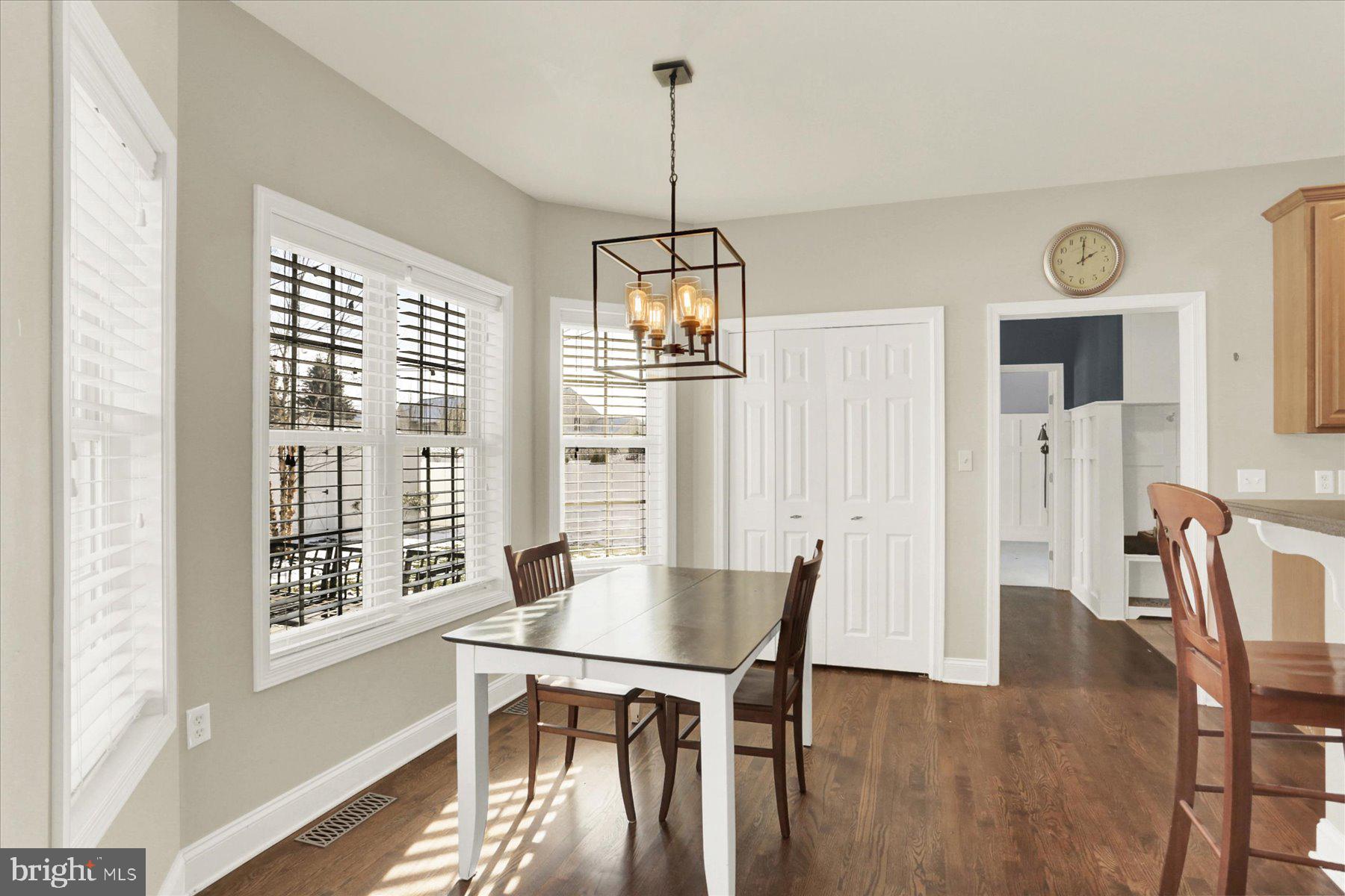 WALNUT POINT - Residential