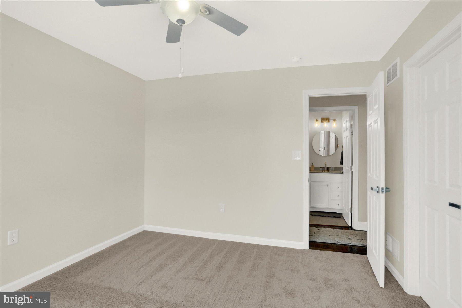 WALNUT POINT - Residential