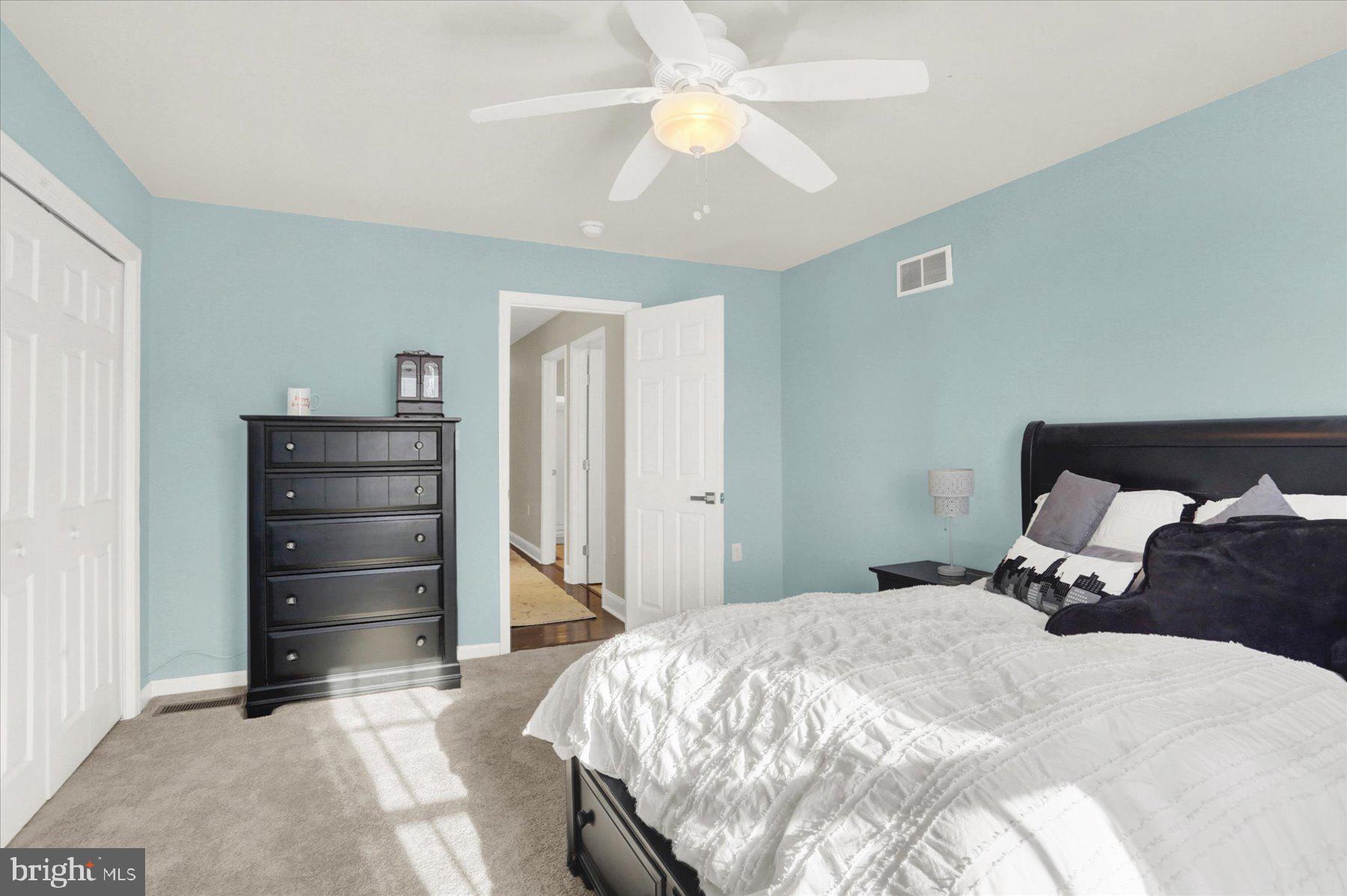 WALNUT POINT - Residential