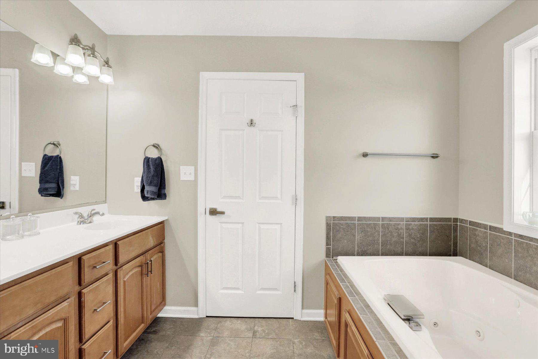 WALNUT POINT - Residential