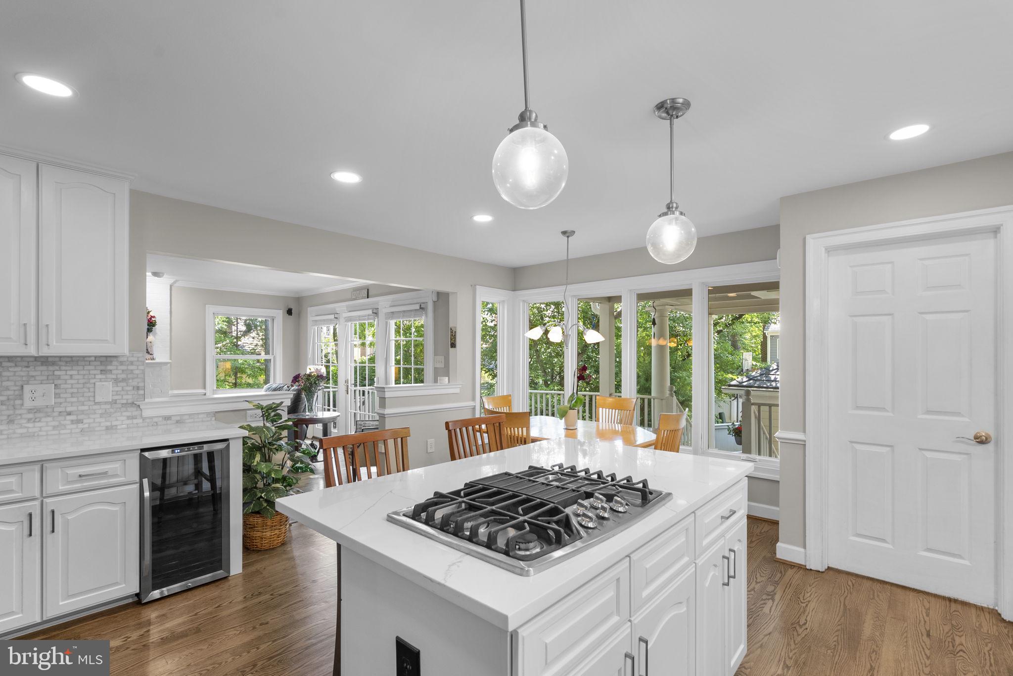 KENTLANDS GATEHOUSE - Residential
