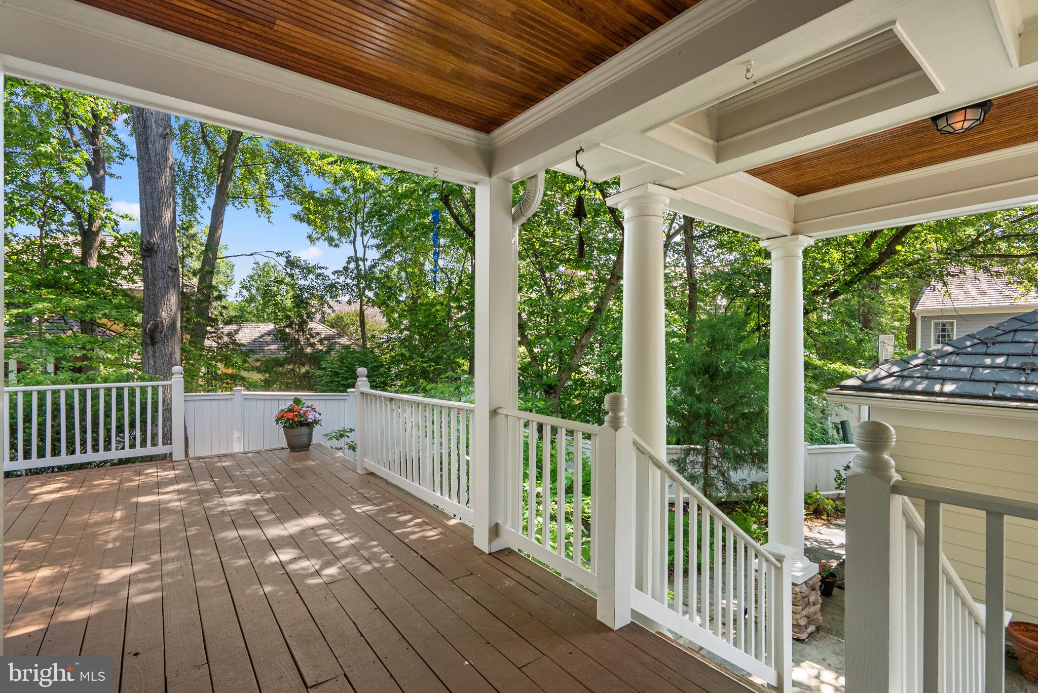 KENTLANDS GATEHOUSE - Residential