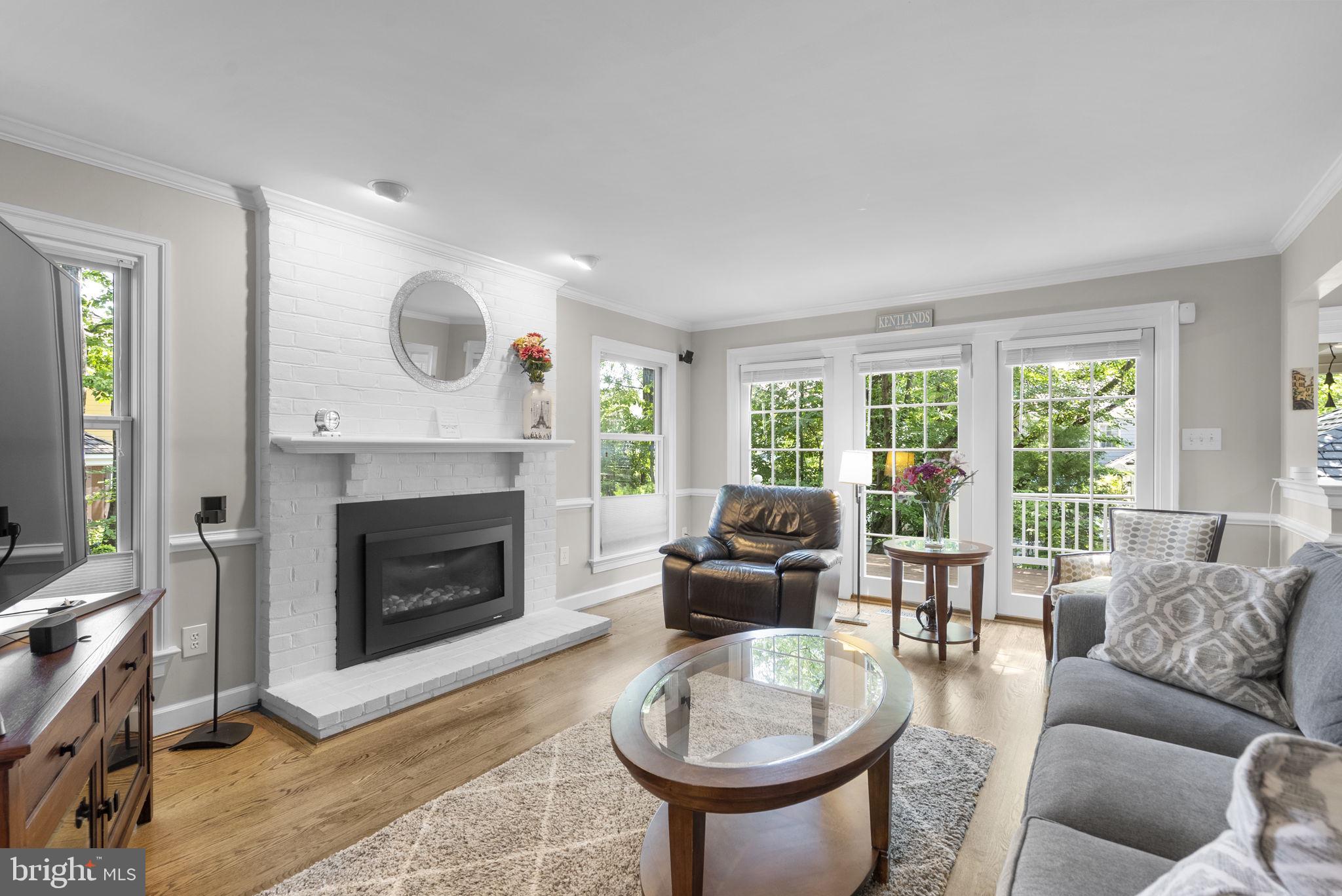 KENTLANDS GATEHOUSE - Residential