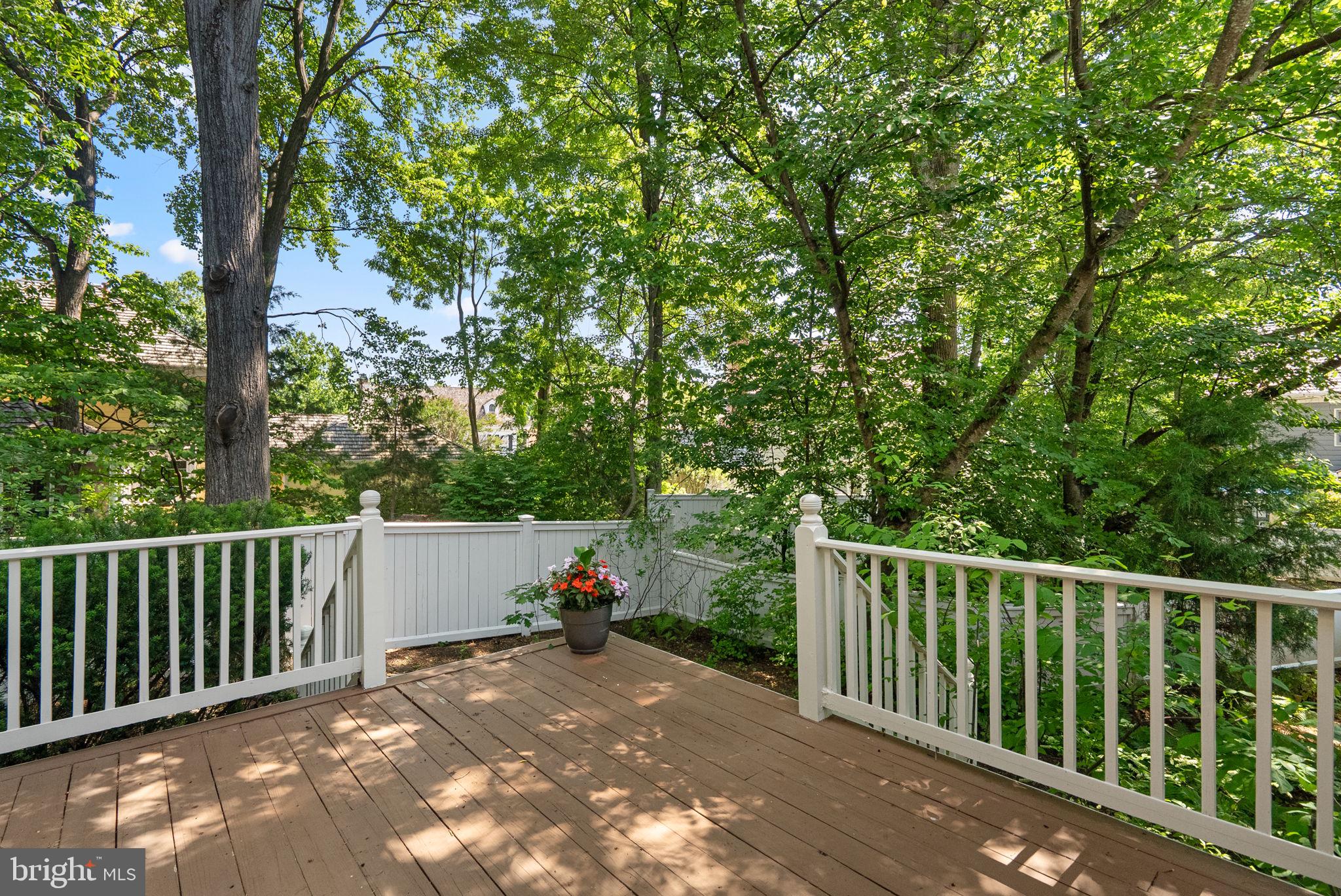 KENTLANDS GATEHOUSE - Residential