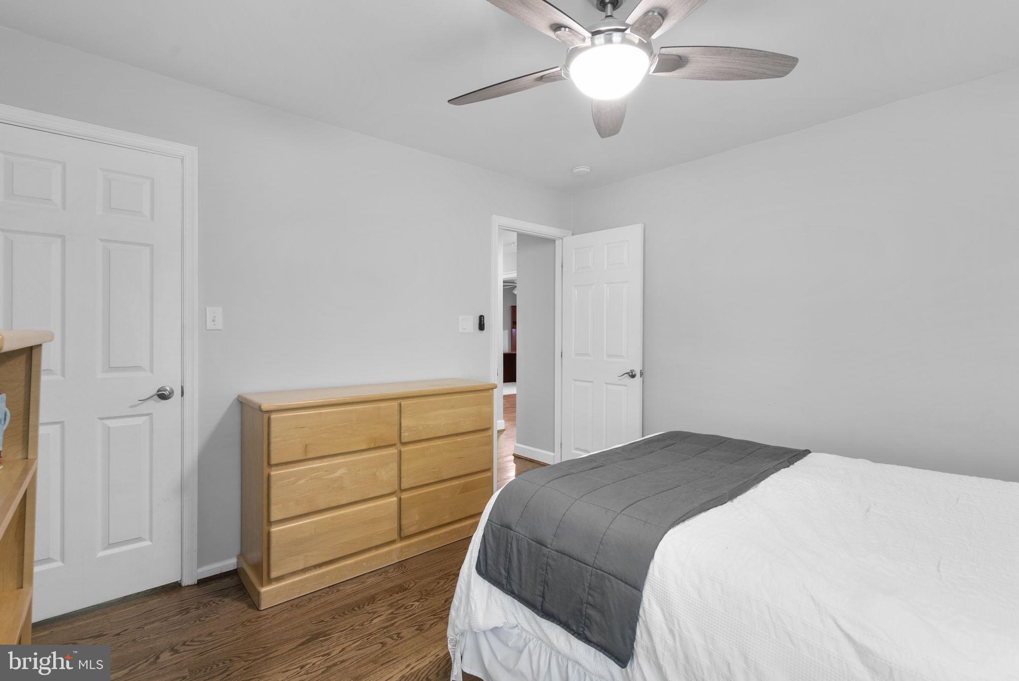 KENTLANDS GATEHOUSE - Residential