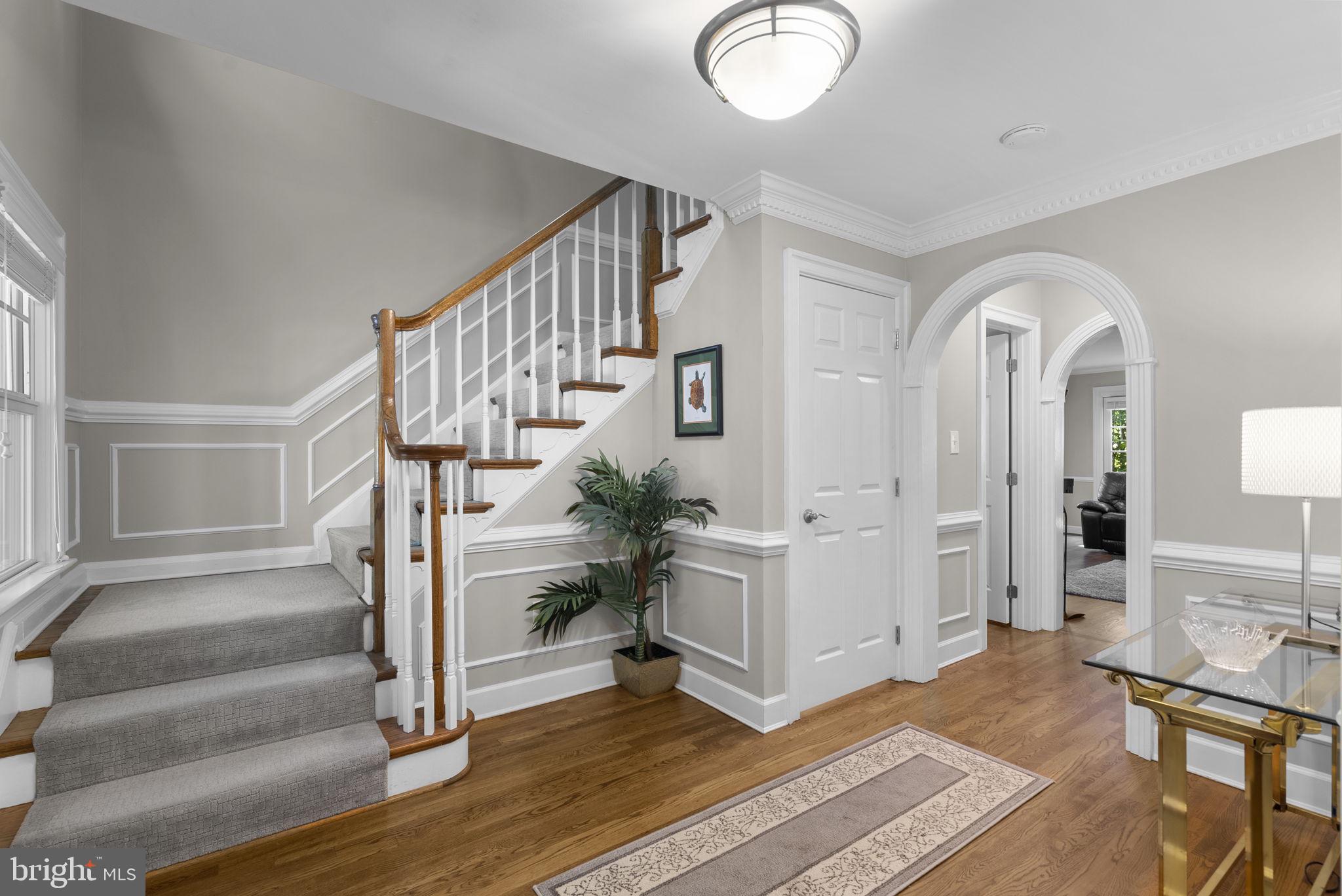 KENTLANDS GATEHOUSE - Residential