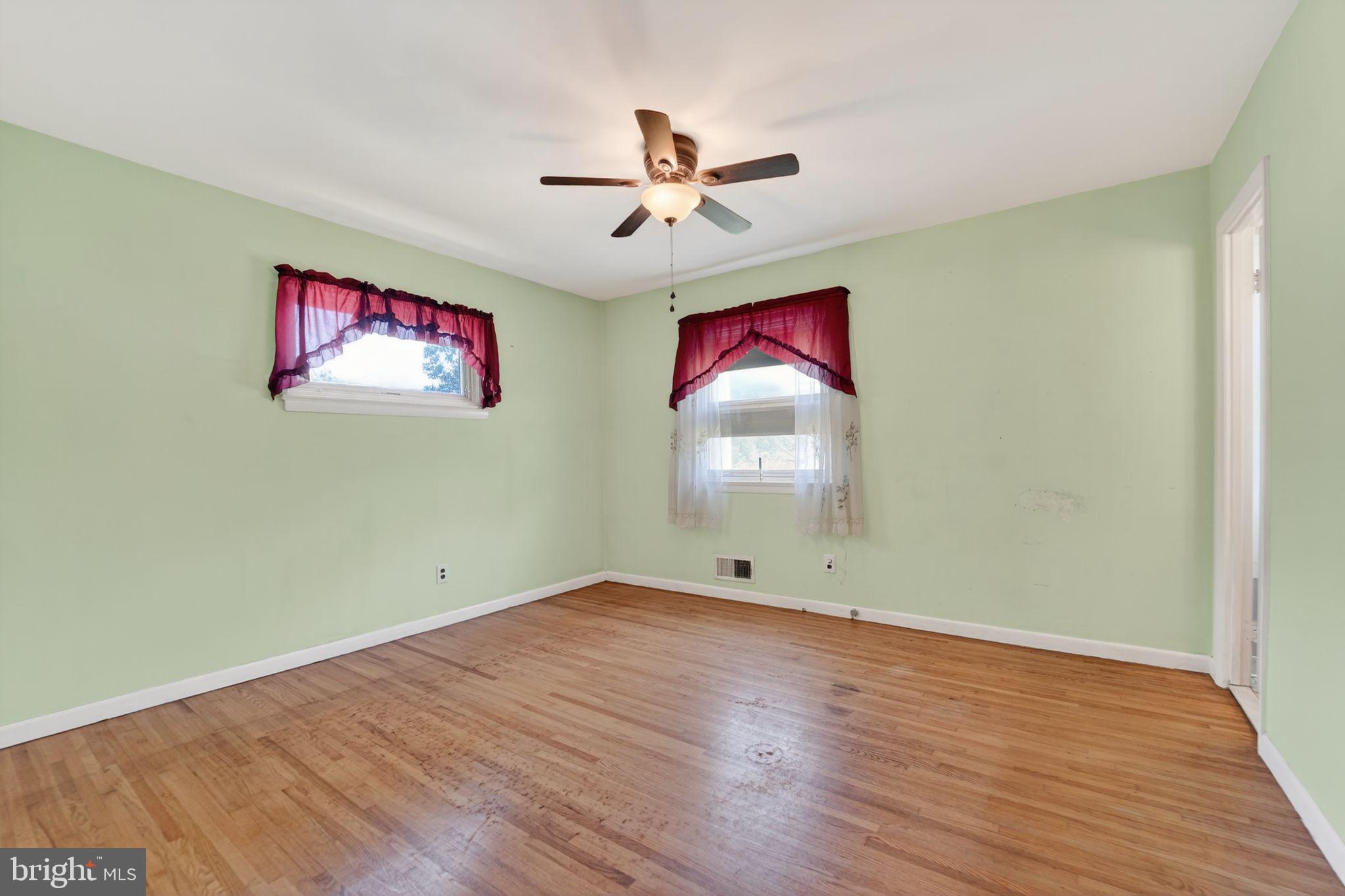 WEST LAUREL - Residential