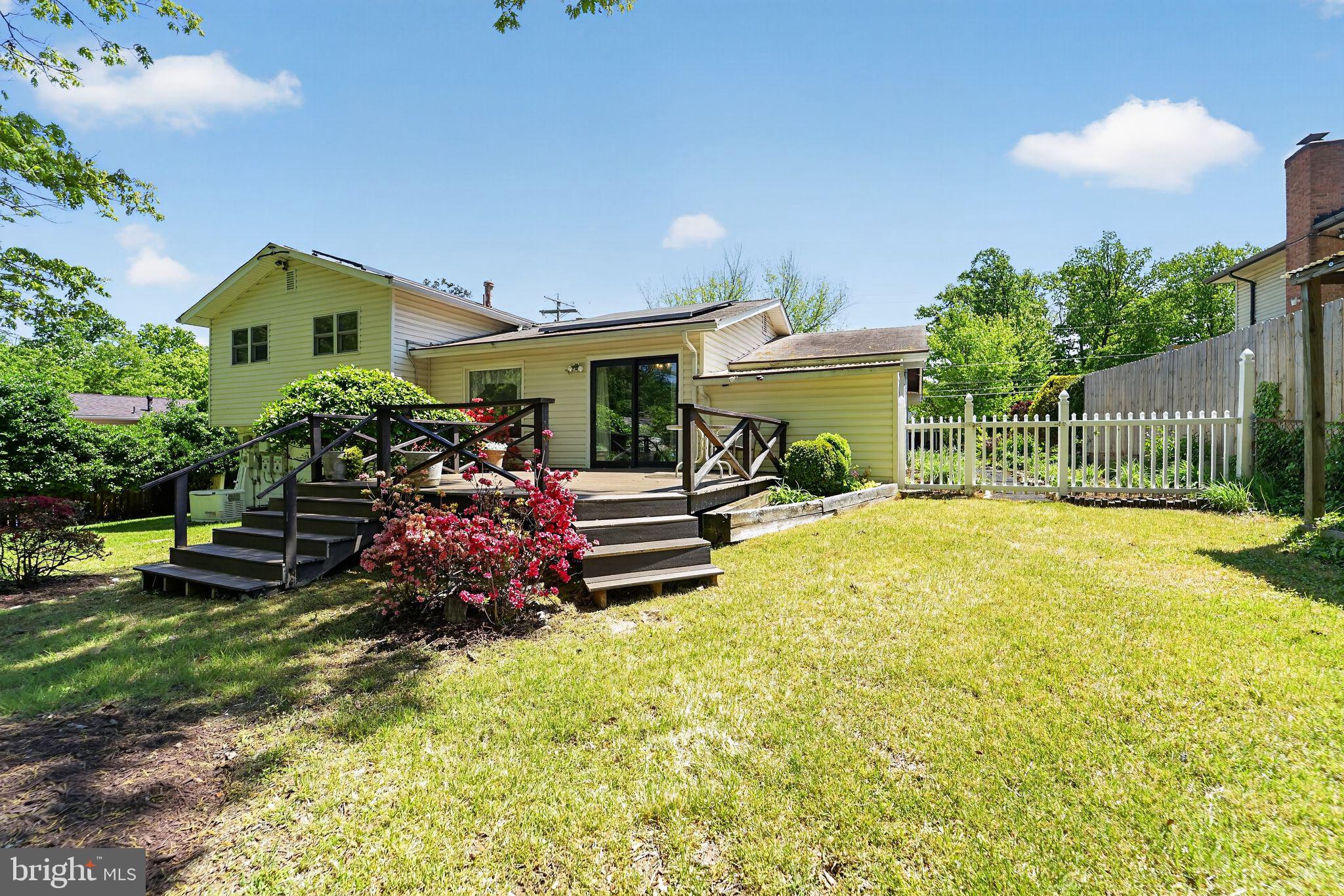 WEST LAUREL - Residential