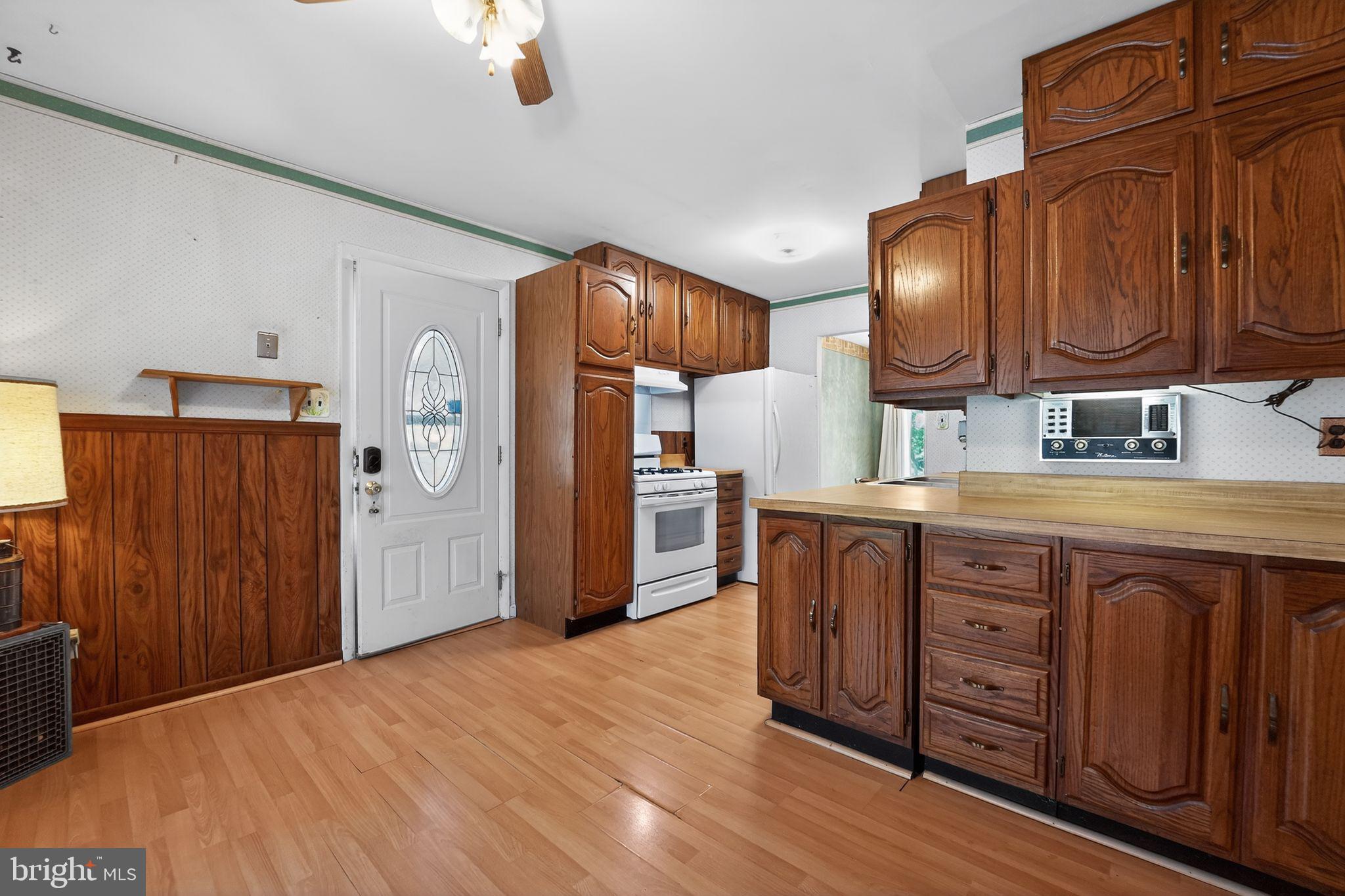 7012 REDMILES ROAD