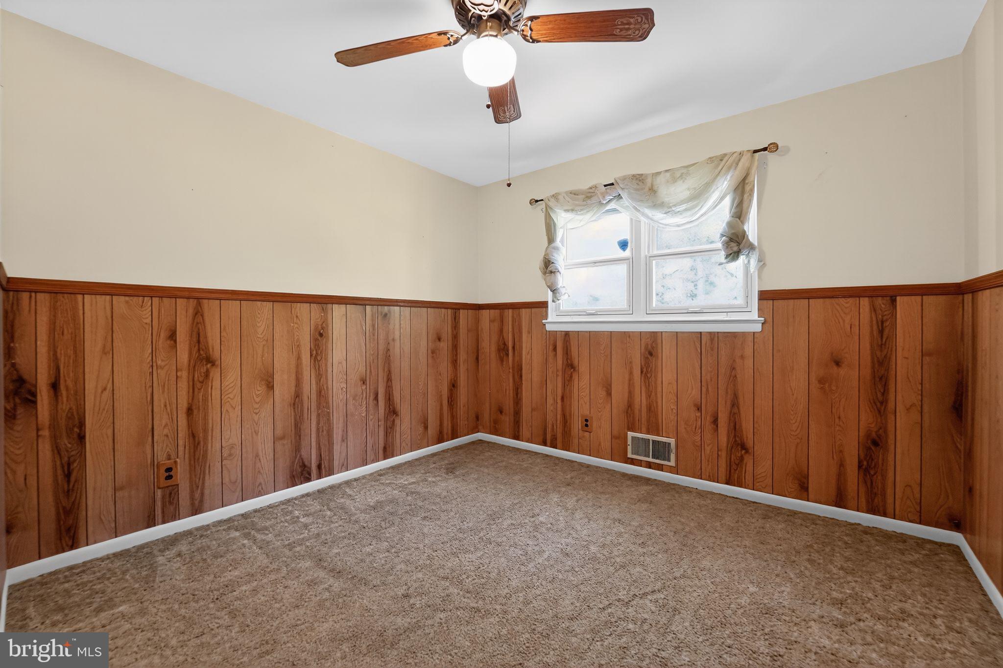 WEST LAUREL - Residential