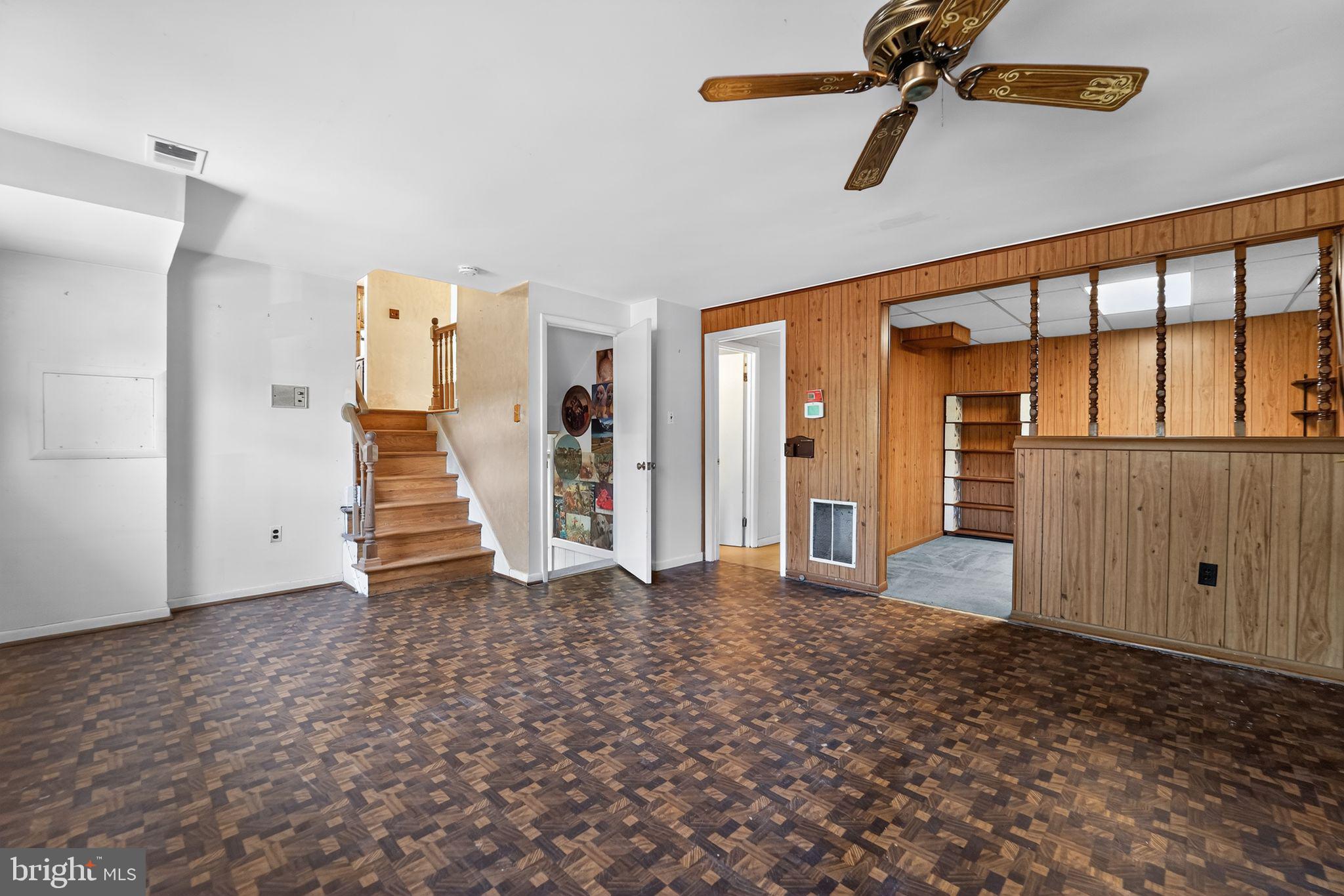 WEST LAUREL - Residential