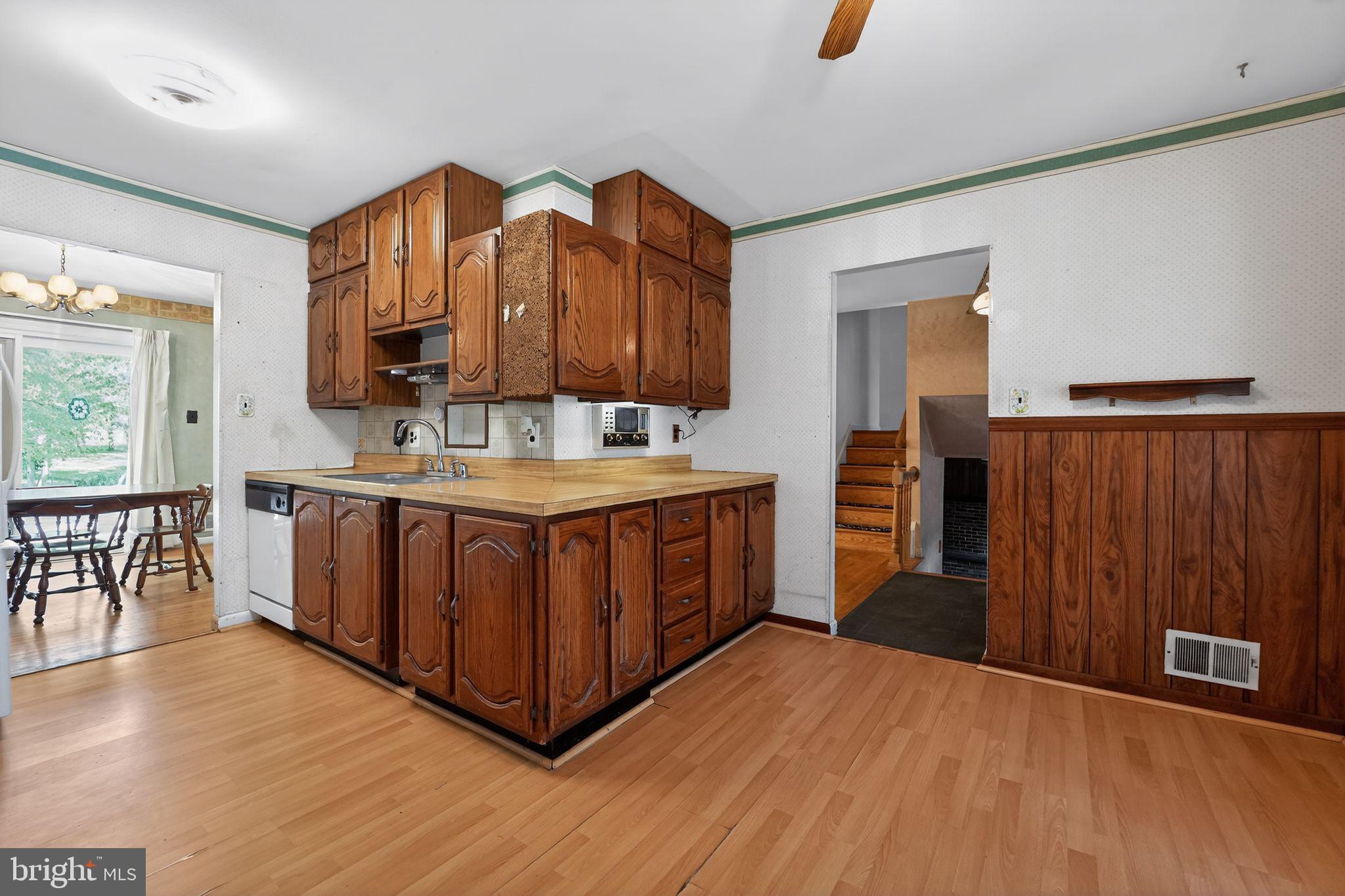 WEST LAUREL - Residential