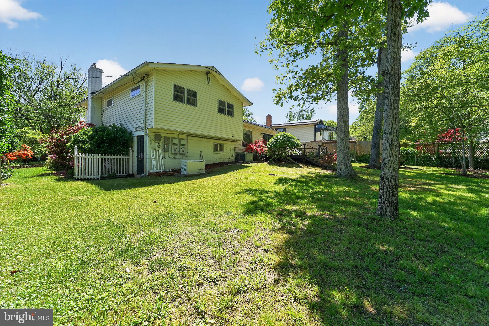 WEST LAUREL - Residential