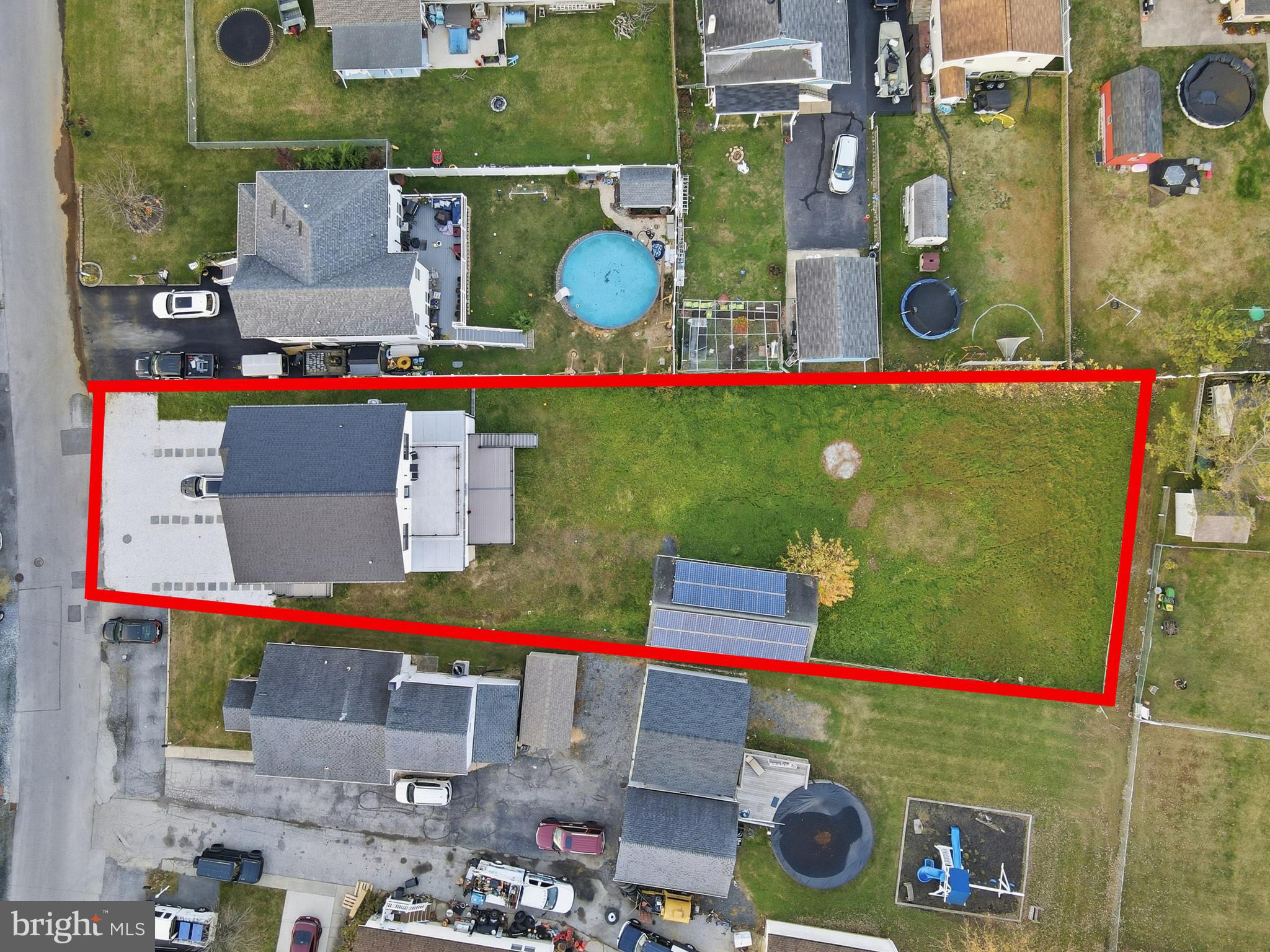 LYNCH POINT - Residential