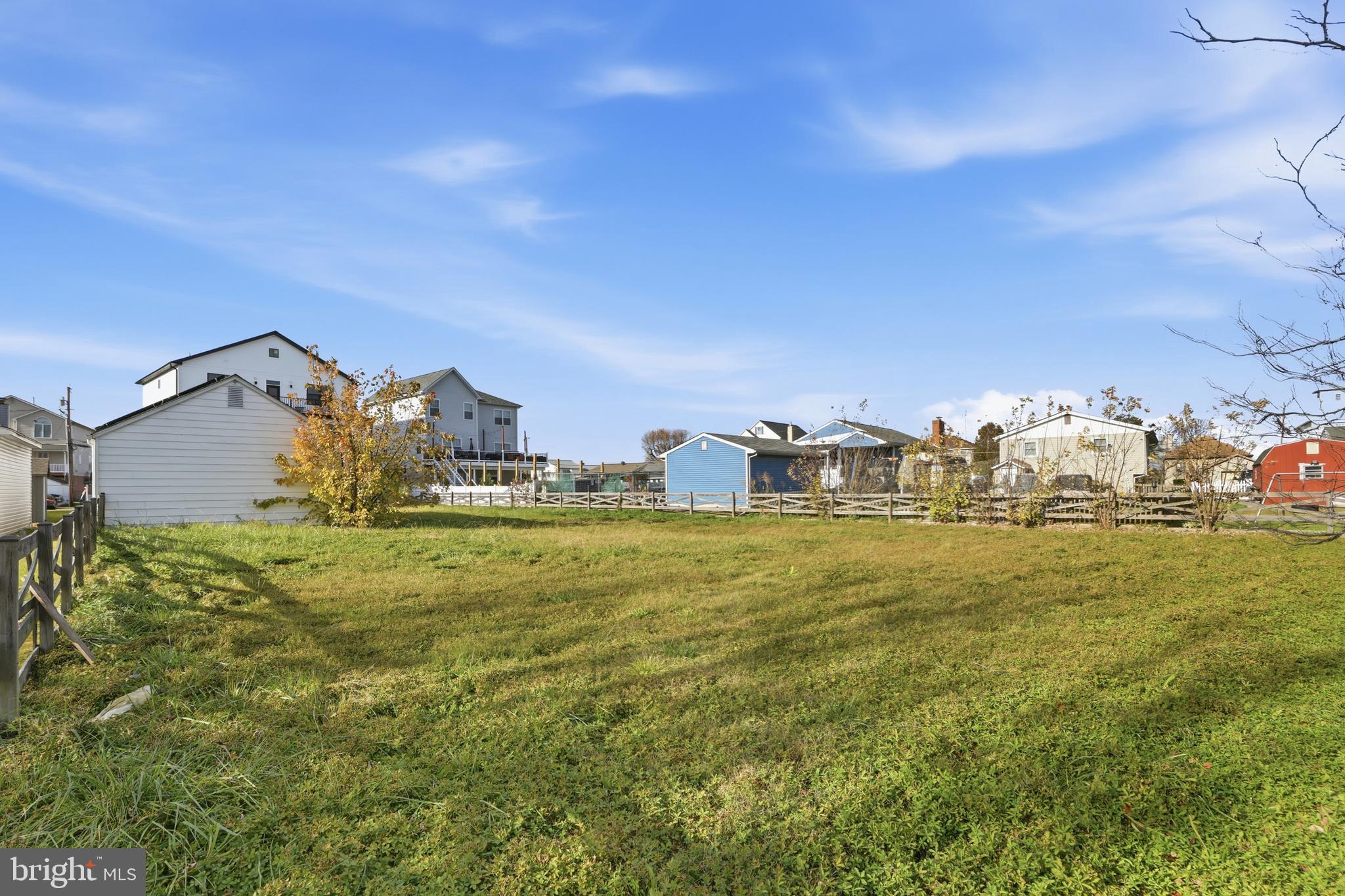 LYNCH POINT - Residential