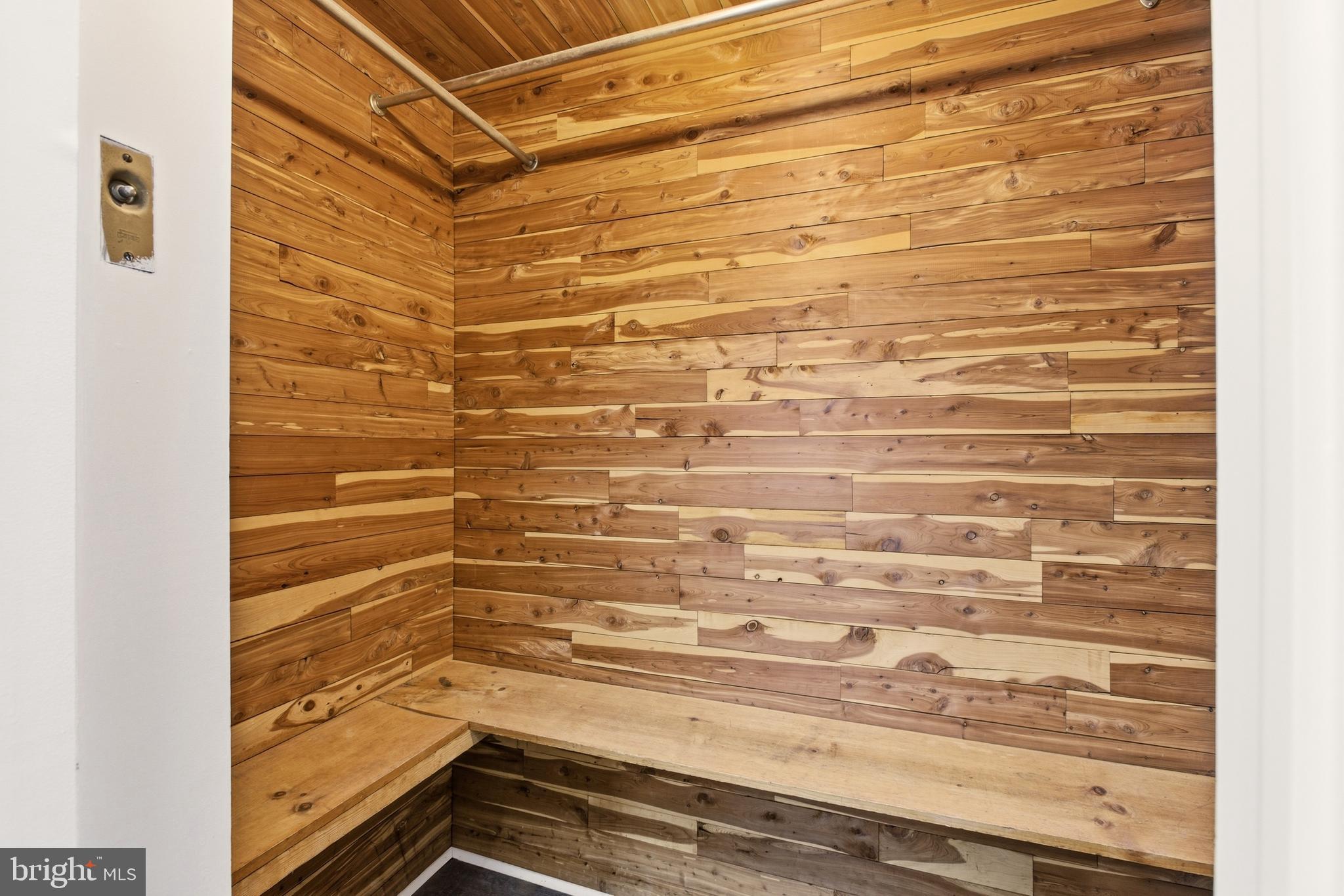 EAST VINELAND - Residential