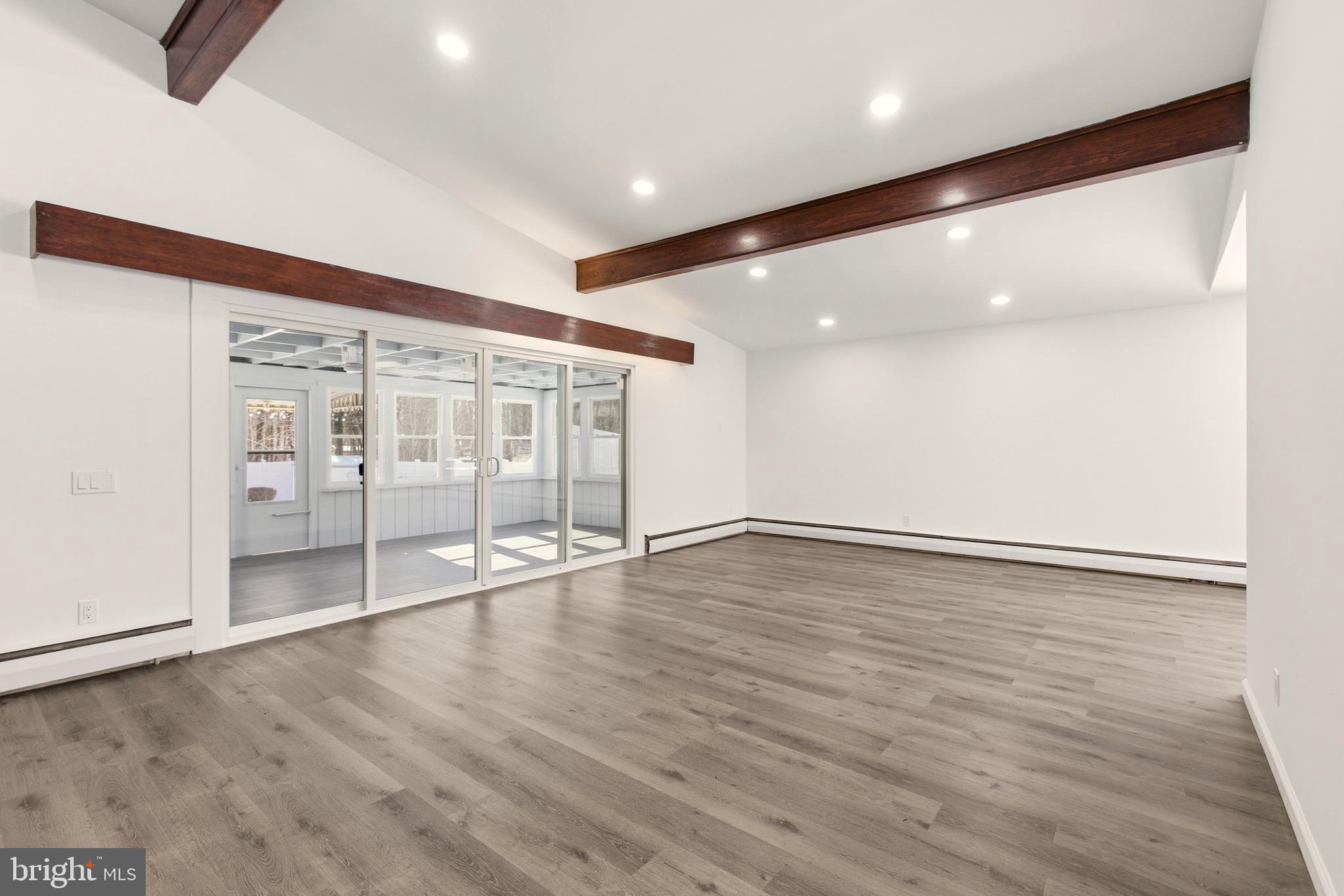 EAST VINELAND - Residential