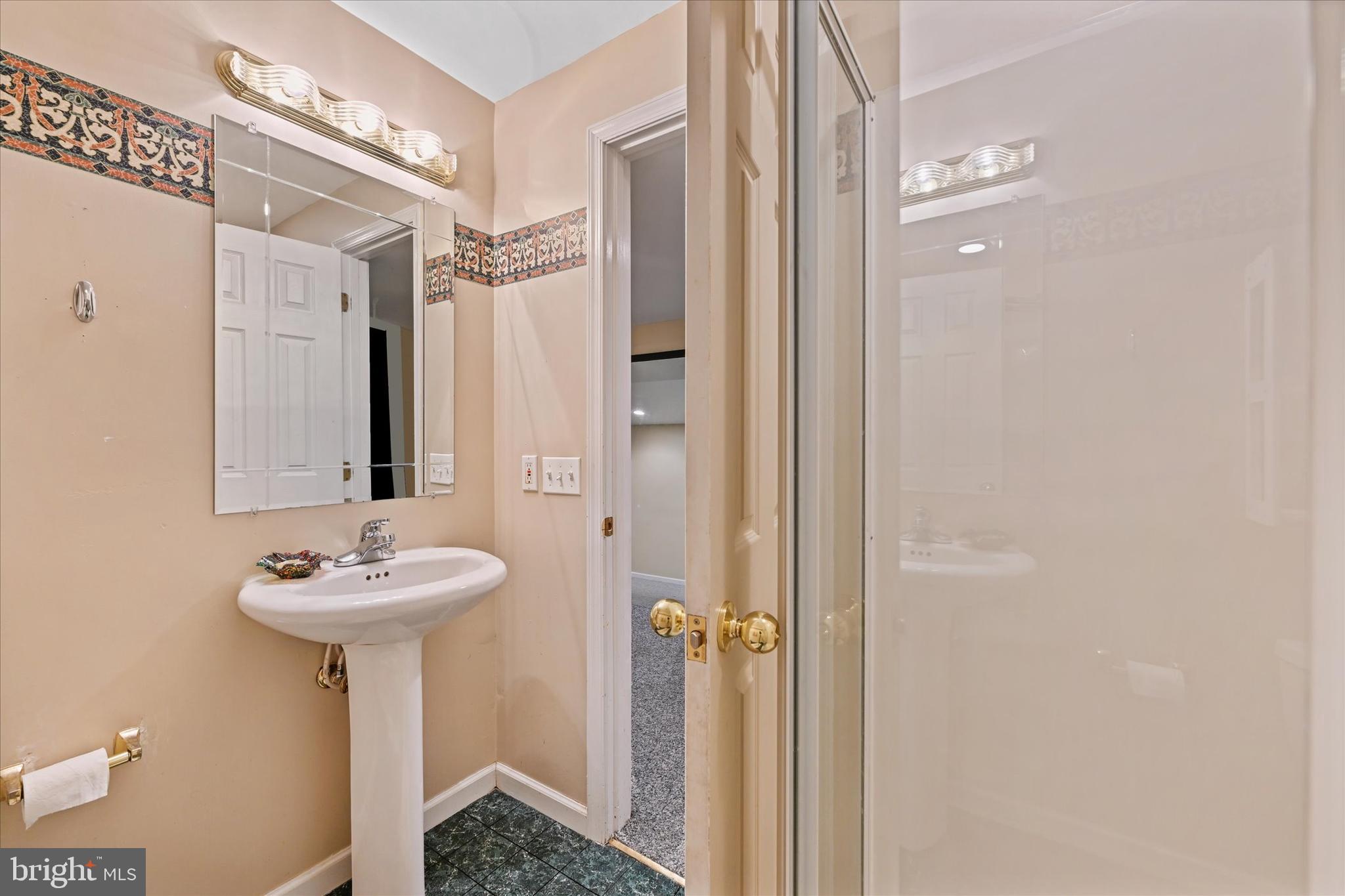 PRESERVE AT WINDLASS RUN - Residential