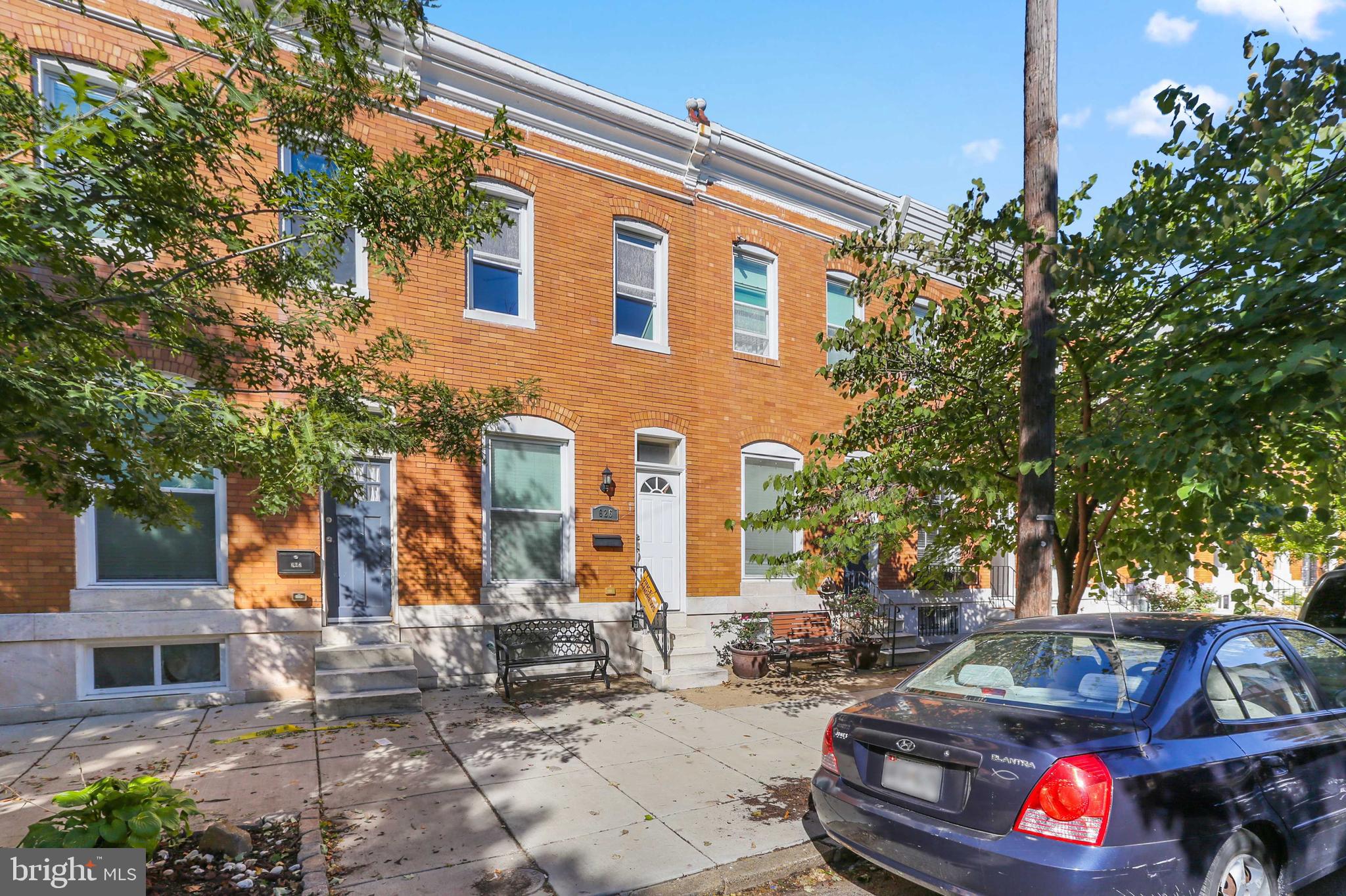 GREEKTOWN - Residential Lease