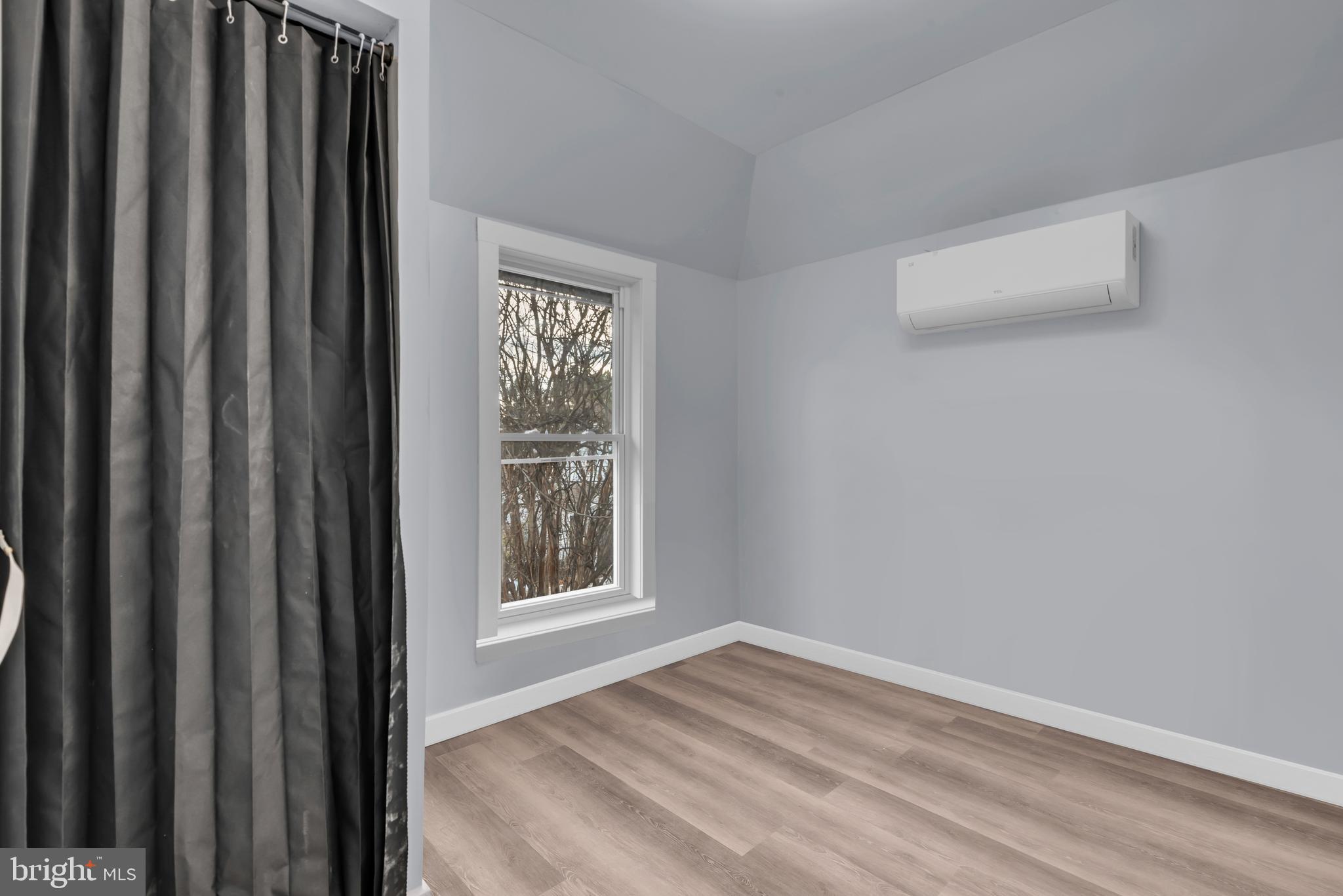 BELAIR-EDISON - Residential