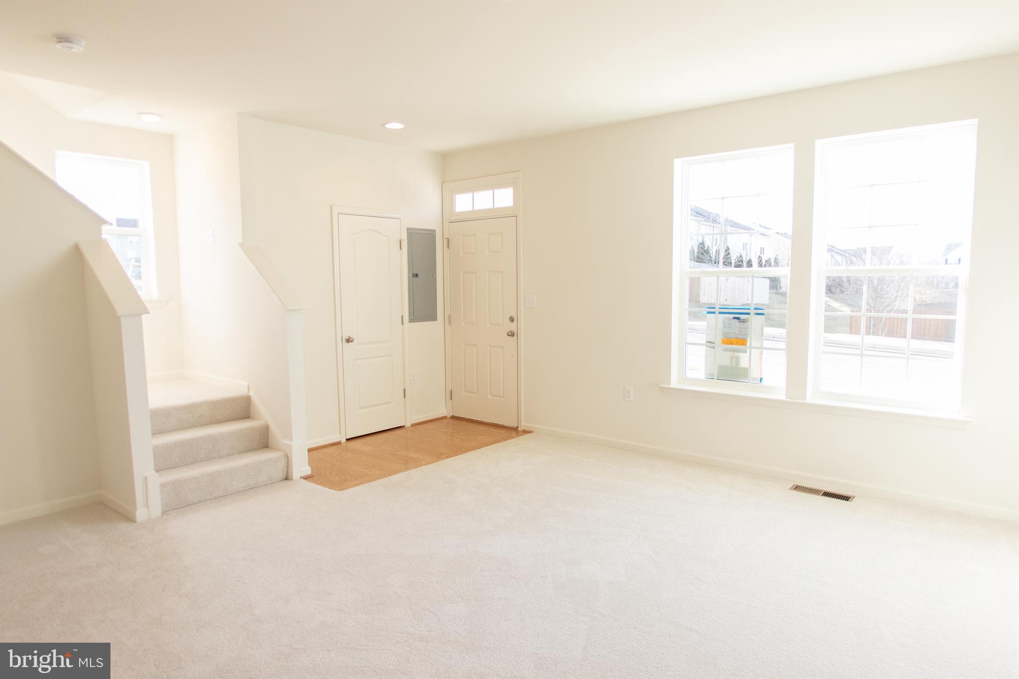 ARCHERS ROCK - Residential